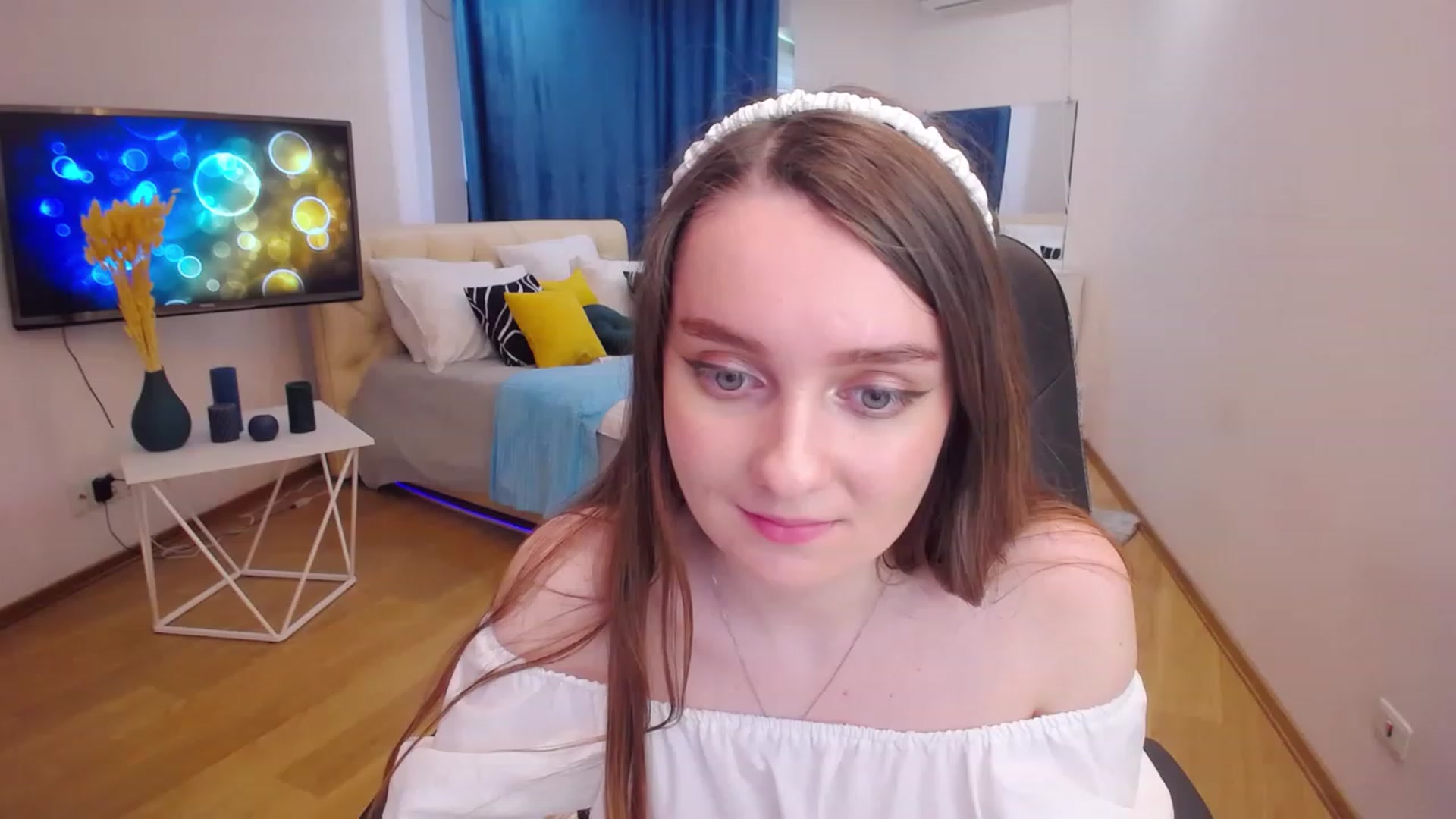 Gallery image thumbnail from Milim_Nava's myfreecams stream on, 06/03/2023, 09:19 image 10 of 20