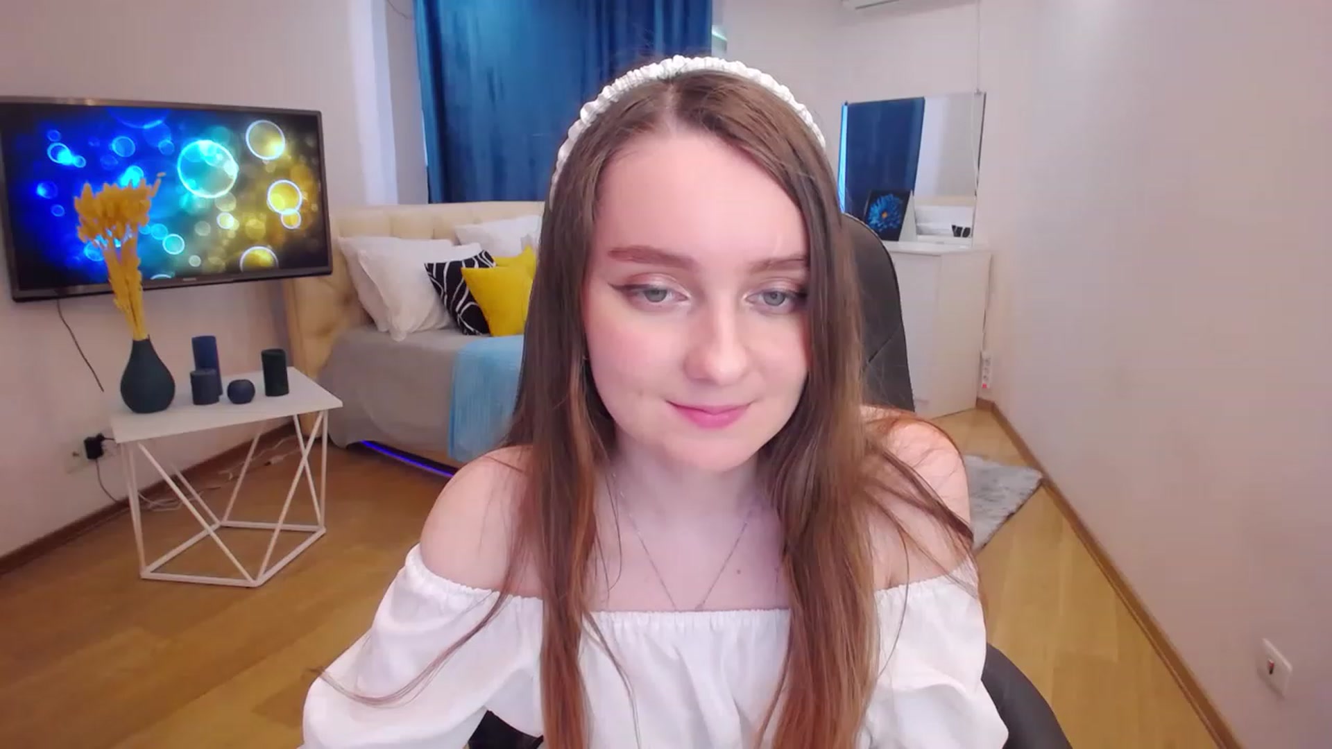 Gallery image thumbnail from Milim_Nava's myfreecams stream on, 06/03/2023, 09:19 image 11 of 20