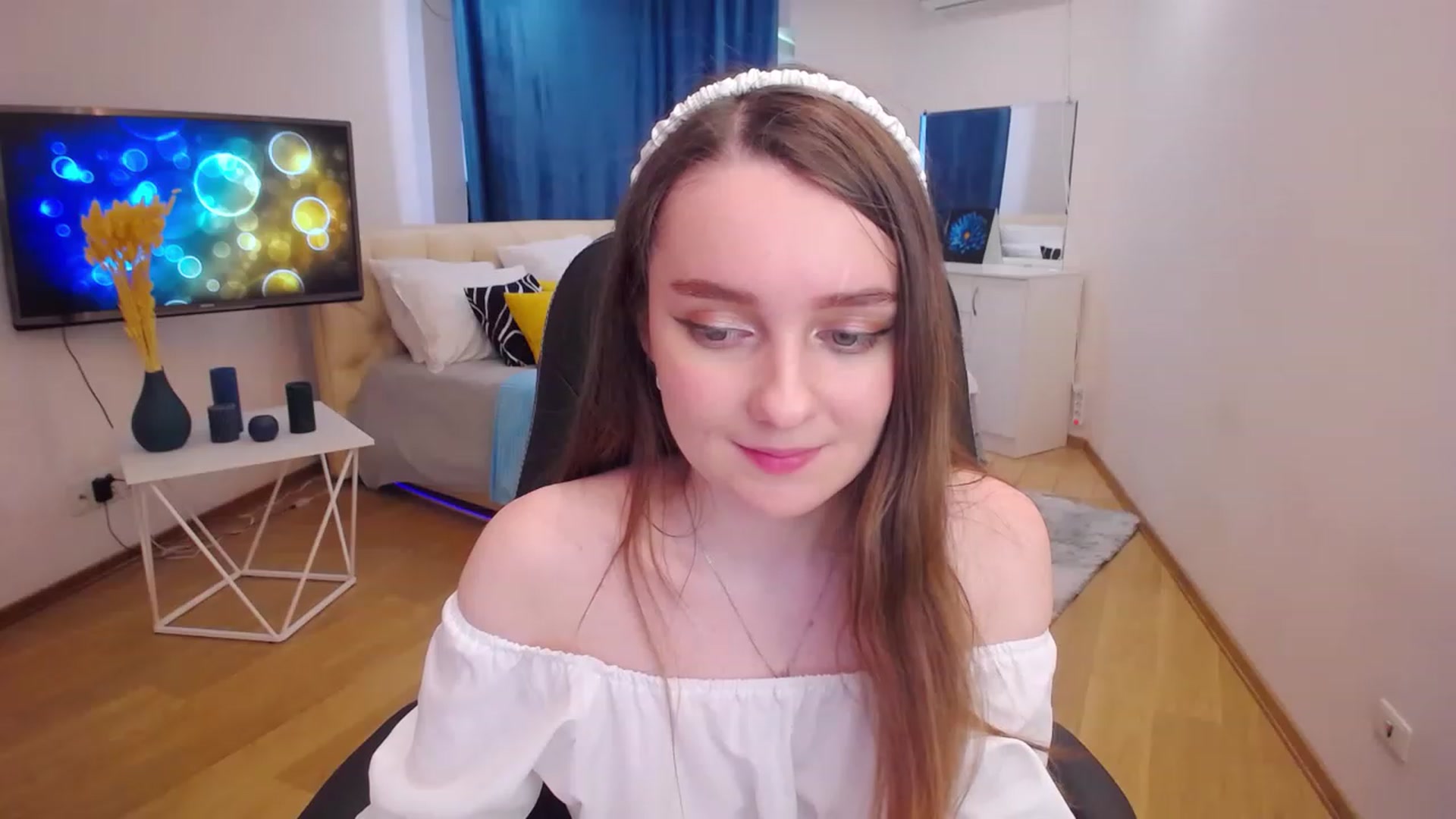 Gallery image thumbnail from Milim_Nava's myfreecams stream on, 06/03/2023, 09:19 image 18 of 20