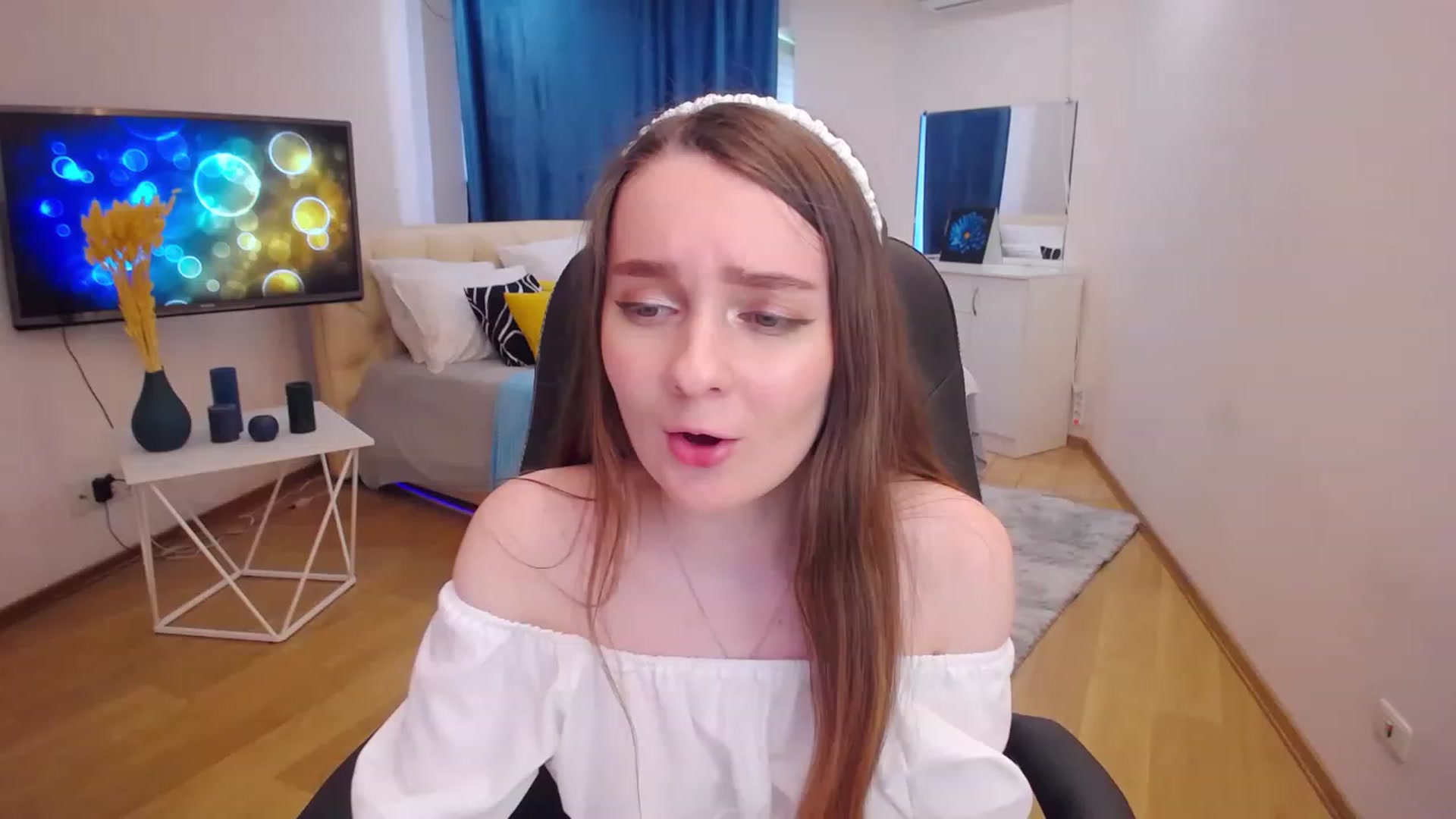 Gallery image thumbnail from Milim_Nava's myfreecams stream on, 06/03/2023, 09:19 image 16 of 20
