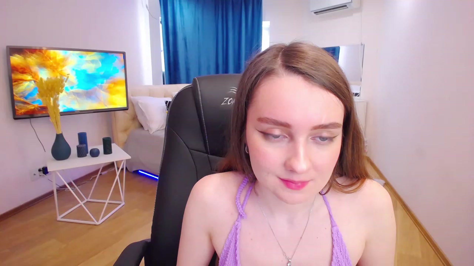 Gallery image thumbnail from Milim_Nava's myfreecams stream on, 06/12/2023, 12:46 image 4 of 20