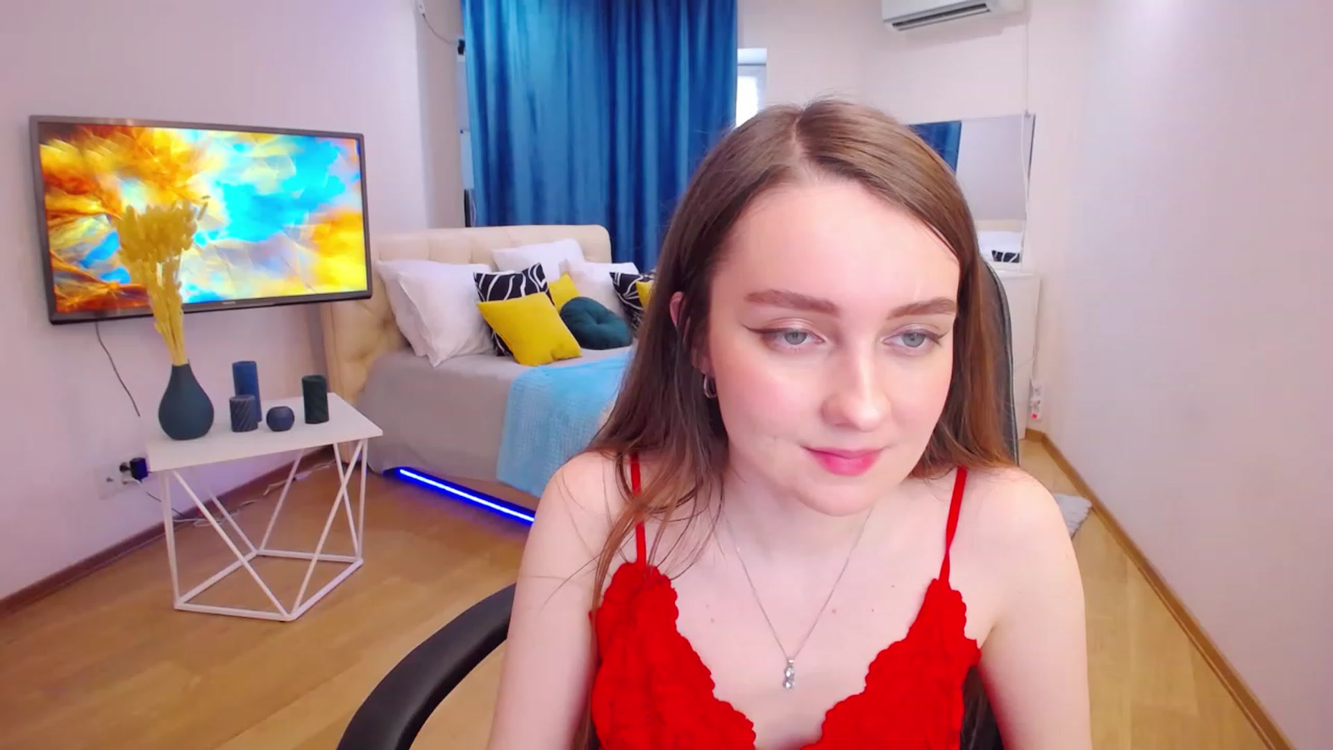 Gallery image thumbnail from Milim_Nava's myfreecams stream on, 06/12/2023, 14:19 image 4 of 20