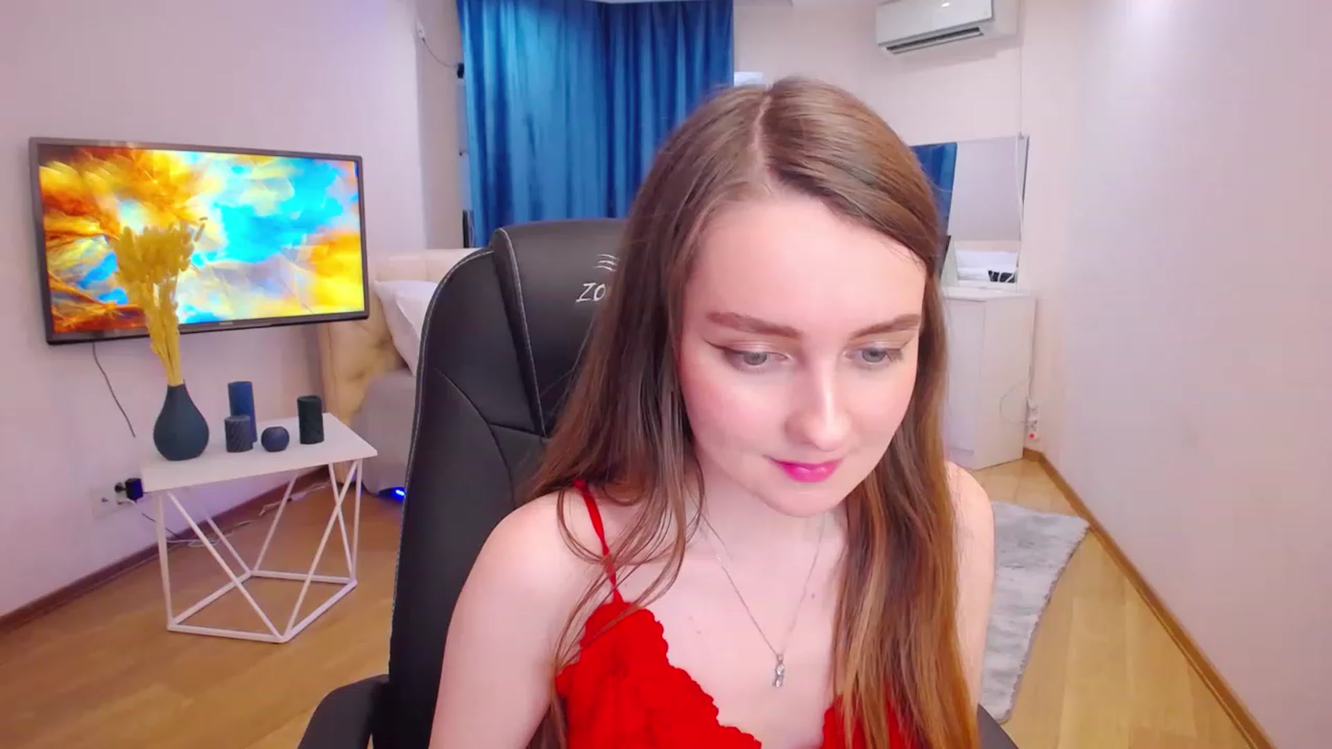 Gallery image thumbnail from Milim_Nava's myfreecams stream on, 06/12/2023, 15:55 image 7 of 20