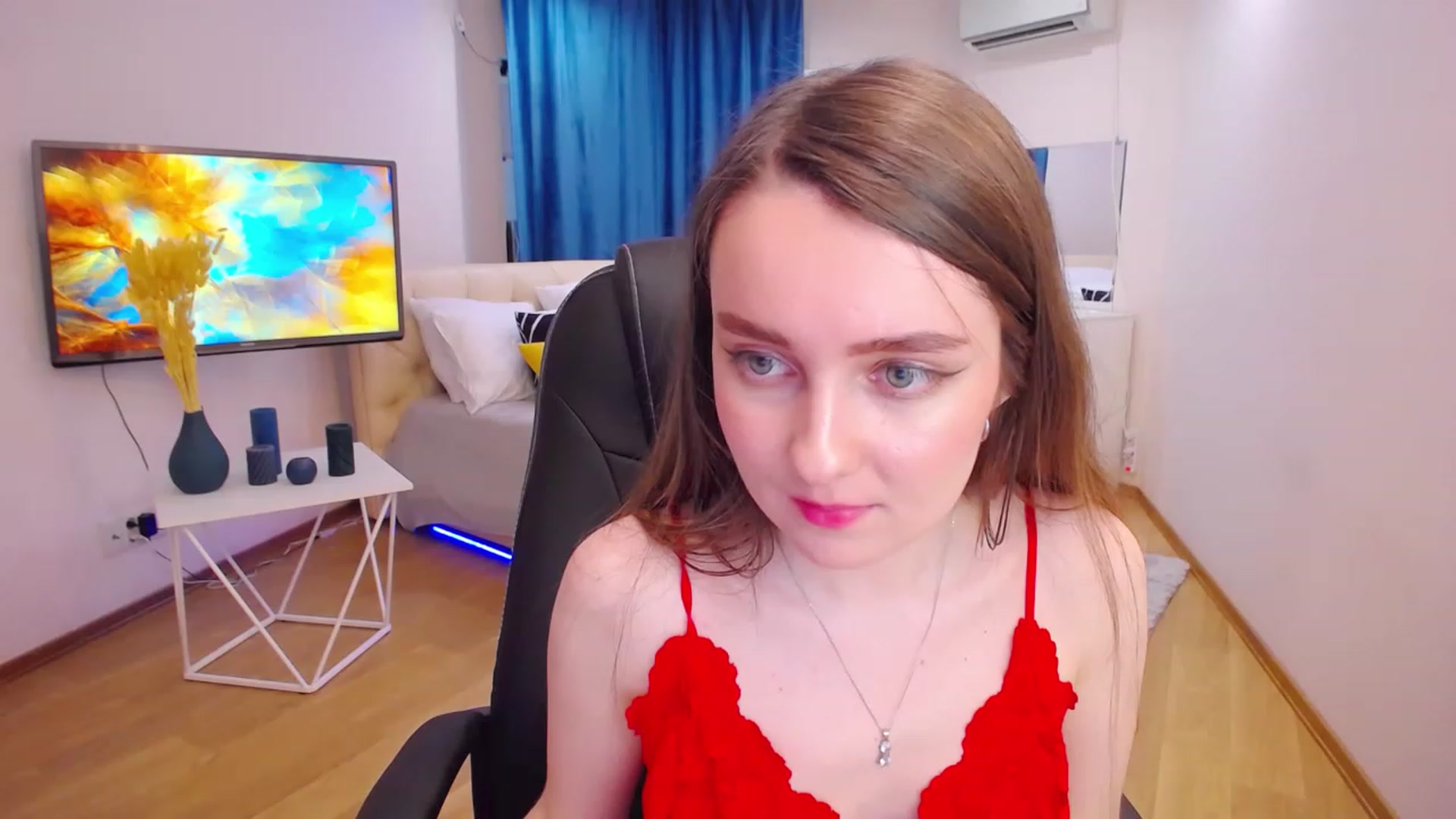 Gallery image thumbnail from Milim_Nava's myfreecams stream on, 06/12/2023, 15:55 image 18 of 20