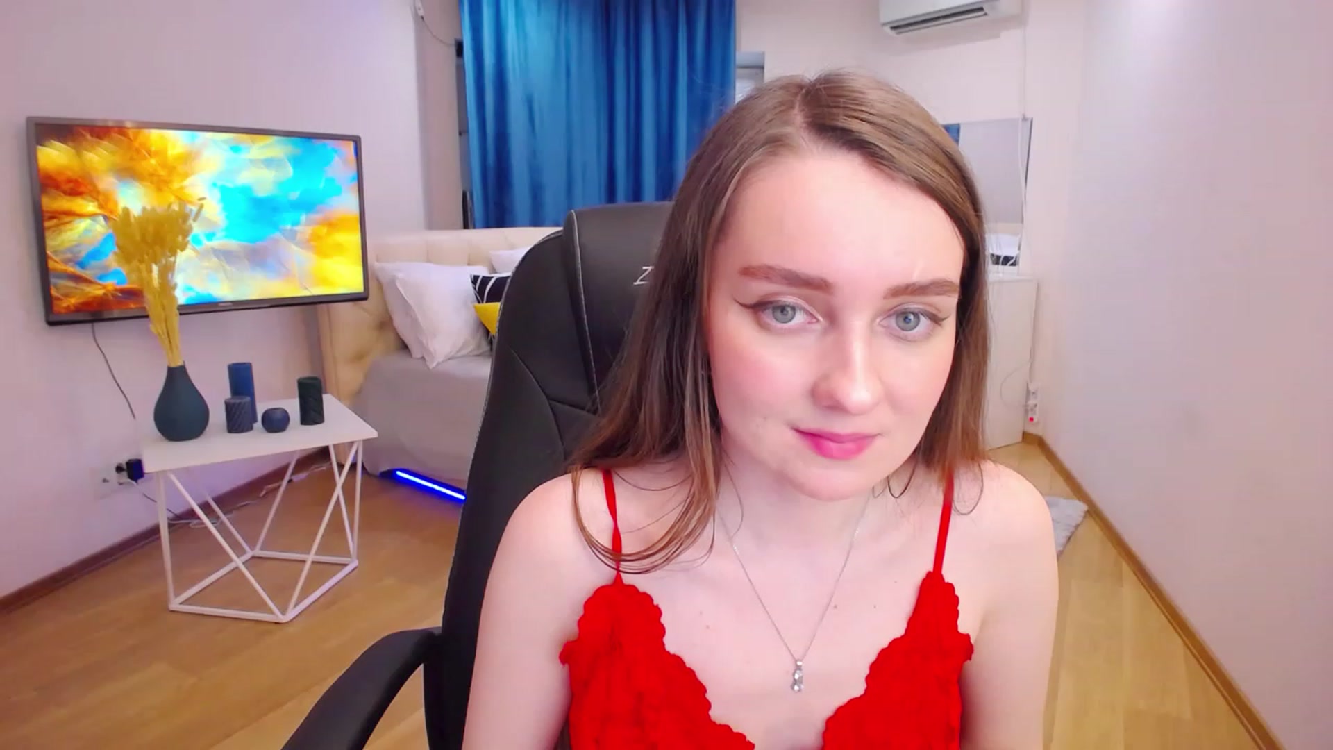 Gallery image thumbnail from Milim_Nava's myfreecams stream on, 06/12/2023, 16:53 image 5 of 20