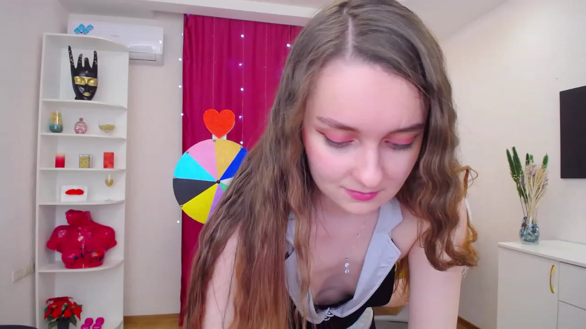 Gallery image thumbnail from Milim_Nava's myfreecams stream on, 06/13/2023, 08:07 image 2 of 20