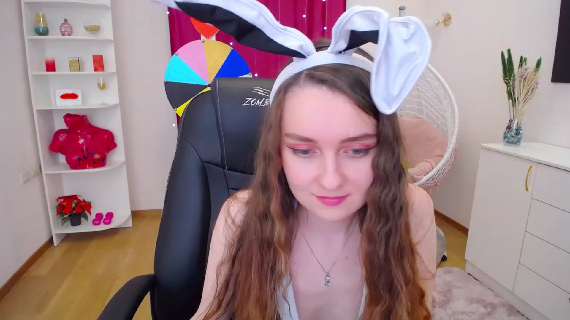 Gallery image thumbnail from Milim_Nava's myfreecams stream on, 06/13/2023, 08:07 image 8 of 20
