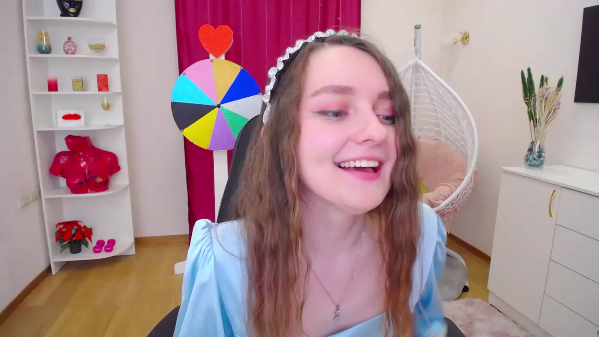 Gallery image thumbnail from Milim_Nava's myfreecams stream on, 06/13/2023, 09:50 image 5 of 20