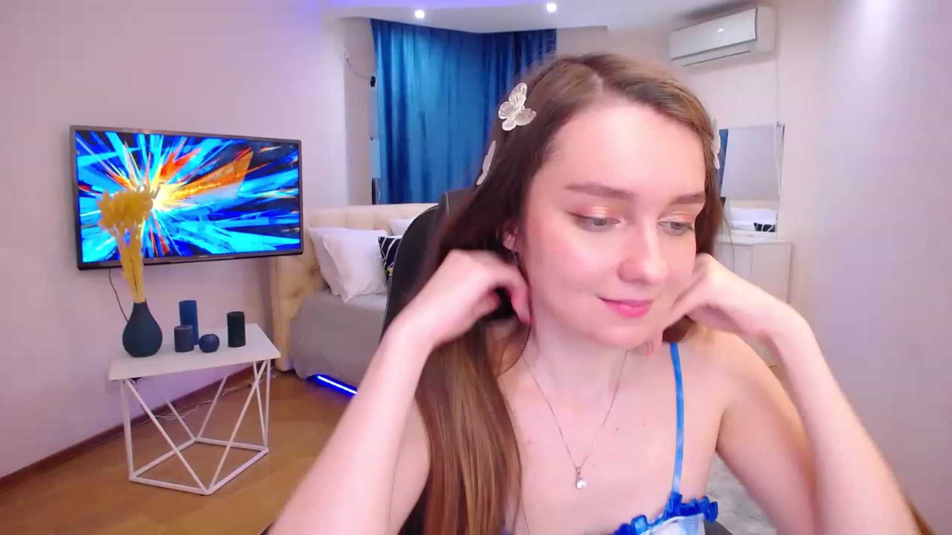 Gallery image thumbnail from Milim_Nava's myfreecams stream on, 06/14/2023, 07:48 image 4 of 20