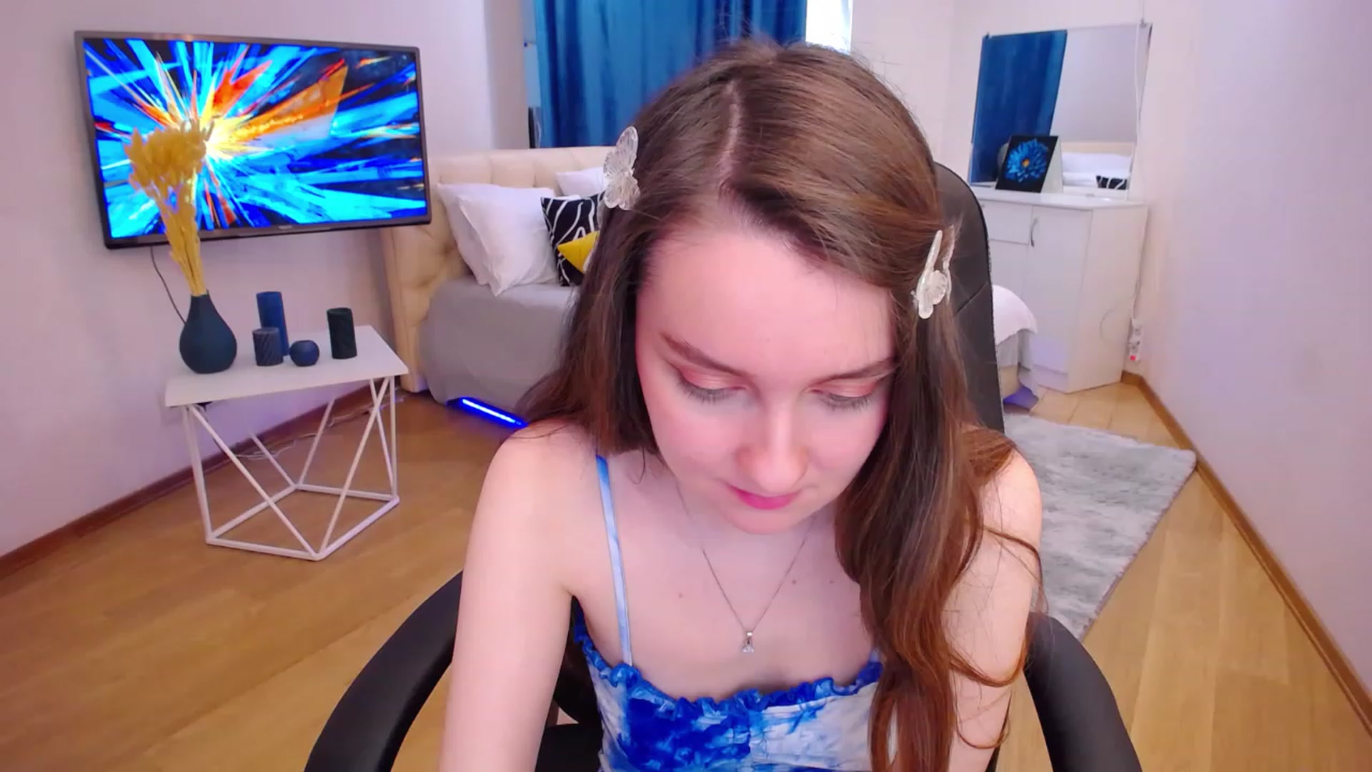 Gallery image thumbnail from Milim_Nava's myfreecams stream on, 06/14/2023, 07:48 image 7 of 20