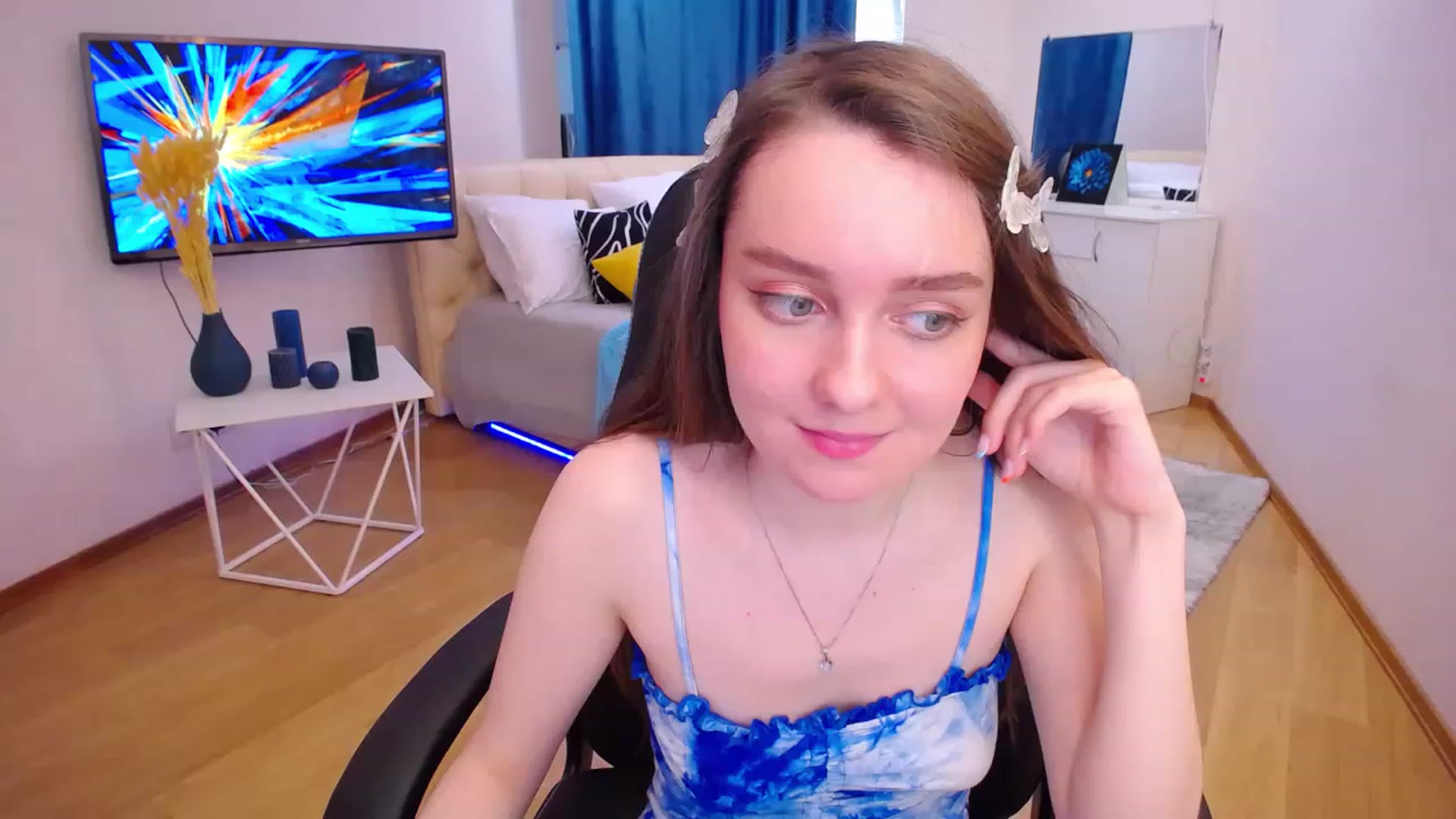 Gallery image thumbnail from Milim_Nava's myfreecams stream on, 06/14/2023, 07:48 image 6 of 20