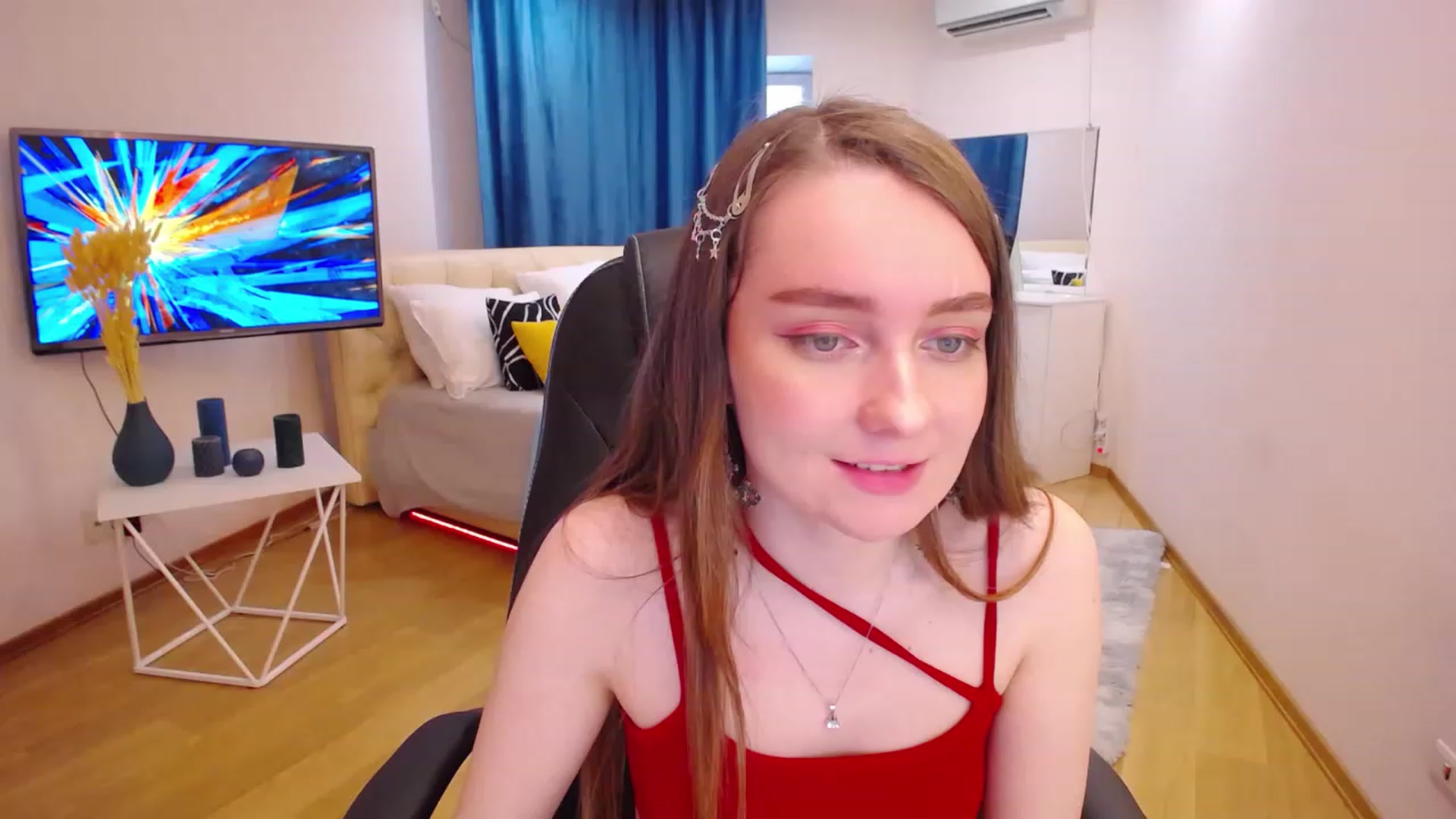 Gallery image thumbnail from Milim_Nava's myfreecams stream on, 06/18/2023, 10:50 image 9 of 20