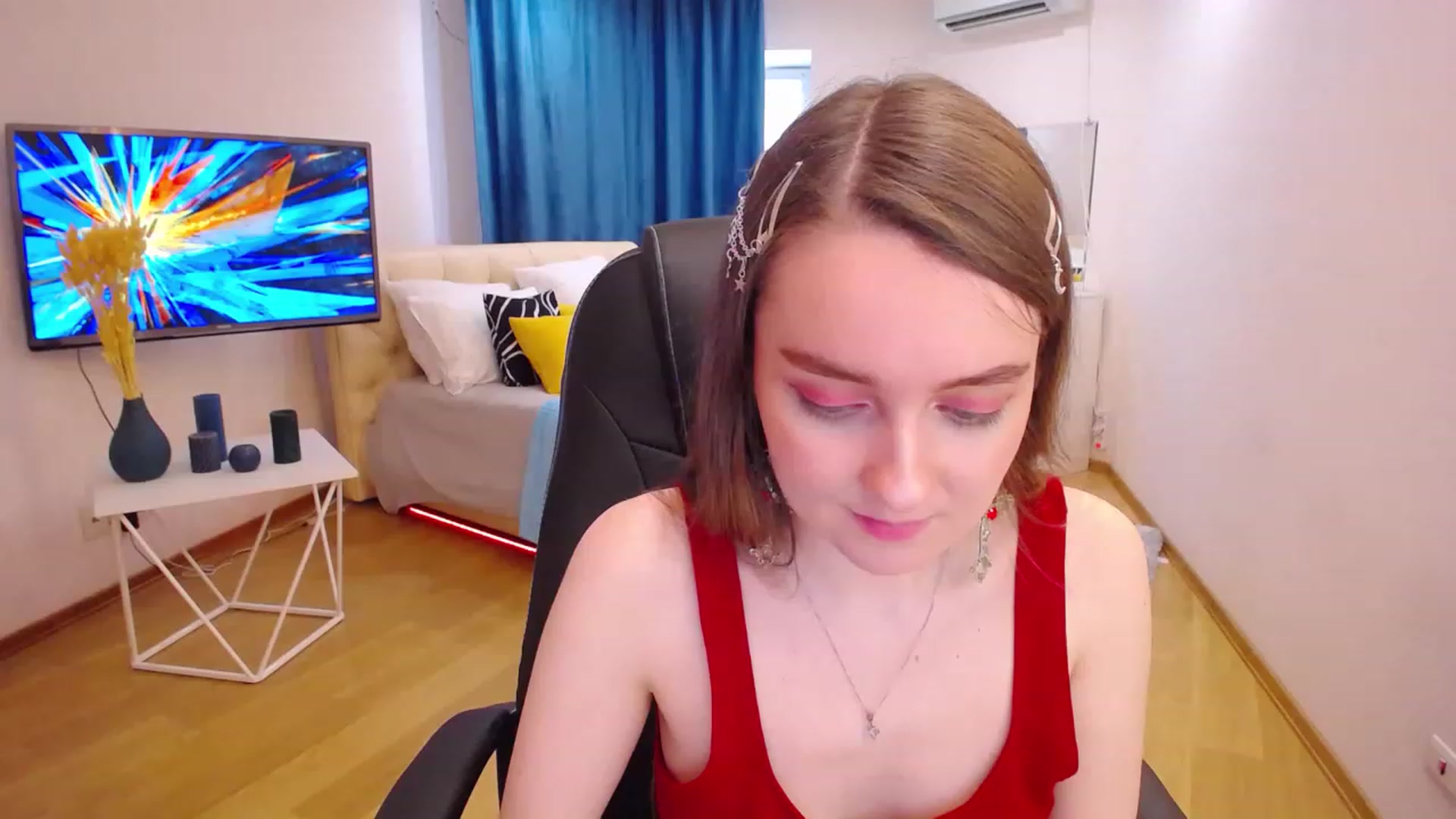 Gallery image thumbnail from Milim_Nava's myfreecams stream on, 06/18/2023, 12:11 image 2 of 20