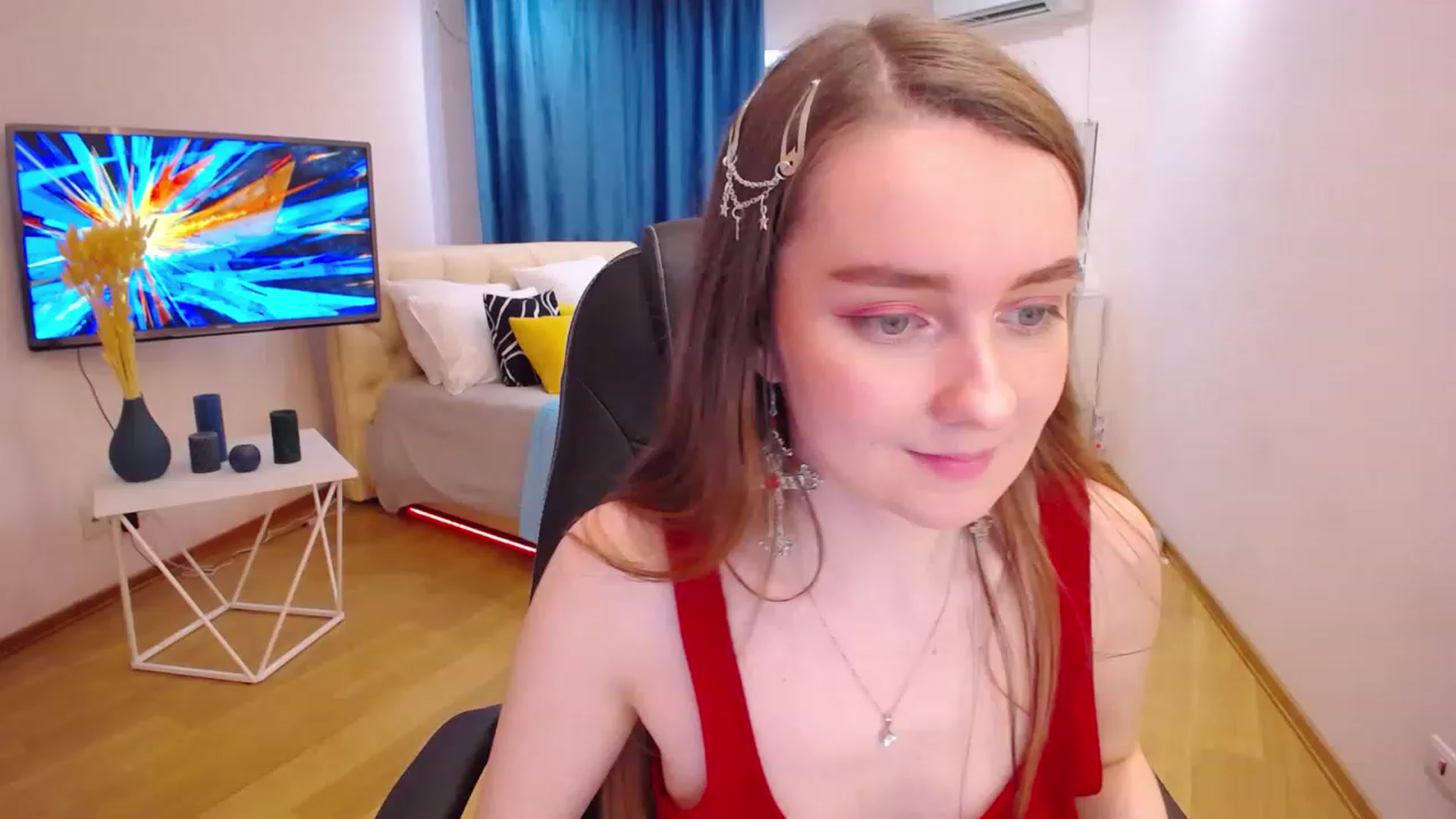 Gallery image thumbnail from Milim_Nava's myfreecams stream on, 06/18/2023, 12:11 image 4 of 20