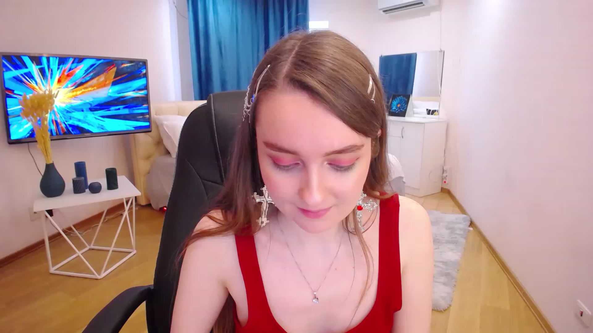 Gallery image thumbnail from Milim_Nava's myfreecams stream on, 06/18/2023, 12:56 image 7 of 20