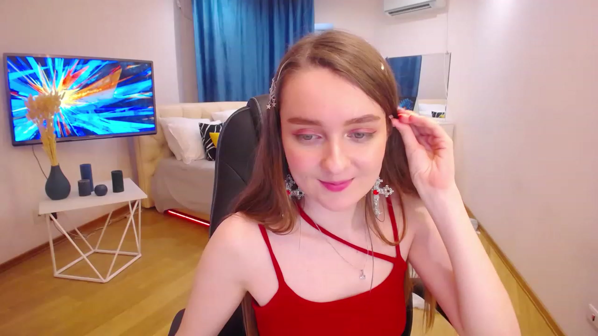 Gallery image thumbnail from Milim_Nava's myfreecams stream on, 06/18/2023, 15:48 image 2 of 20