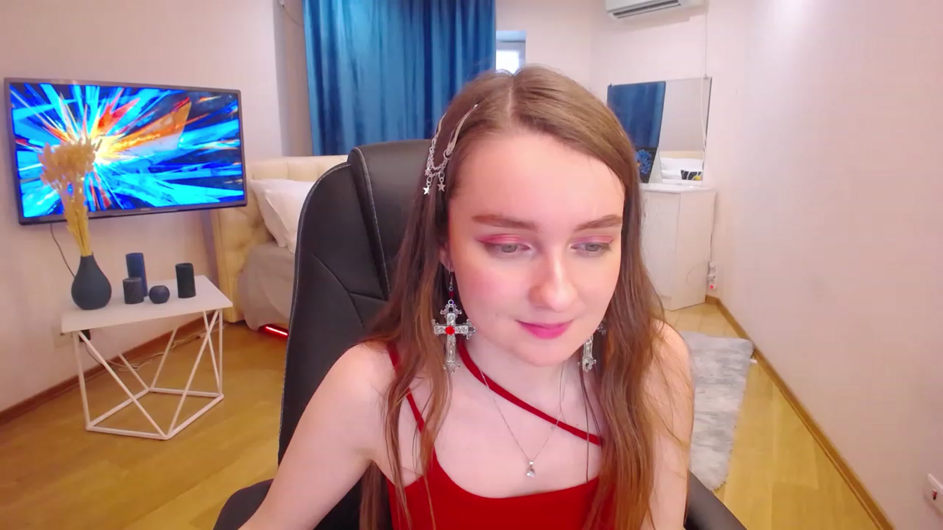 Gallery image thumbnail from Milim_Nava's myfreecams stream on, 06/18/2023, 15:48 image 15 of 20