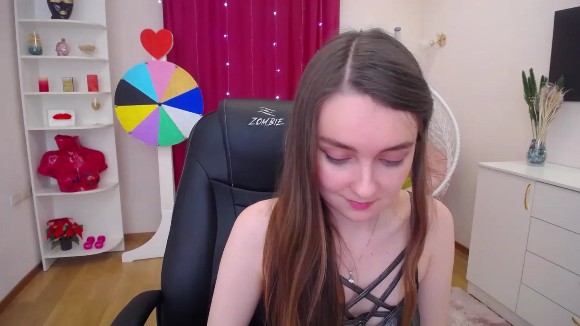 Gallery image thumbnail from Milim_Nava's myfreecams stream on, 06/19/2023, 11:37 image 19 of 20