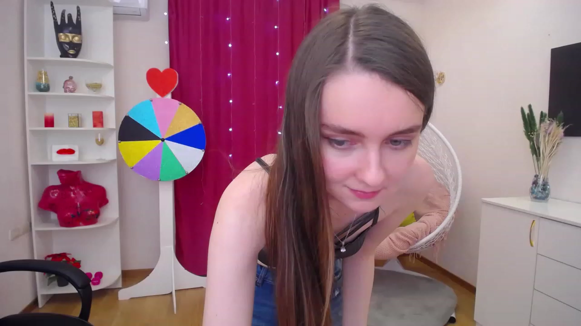 Gallery image thumbnail from Milim_Nava's myfreecams stream on, 06/19/2023, 14:45 image 10 of 20