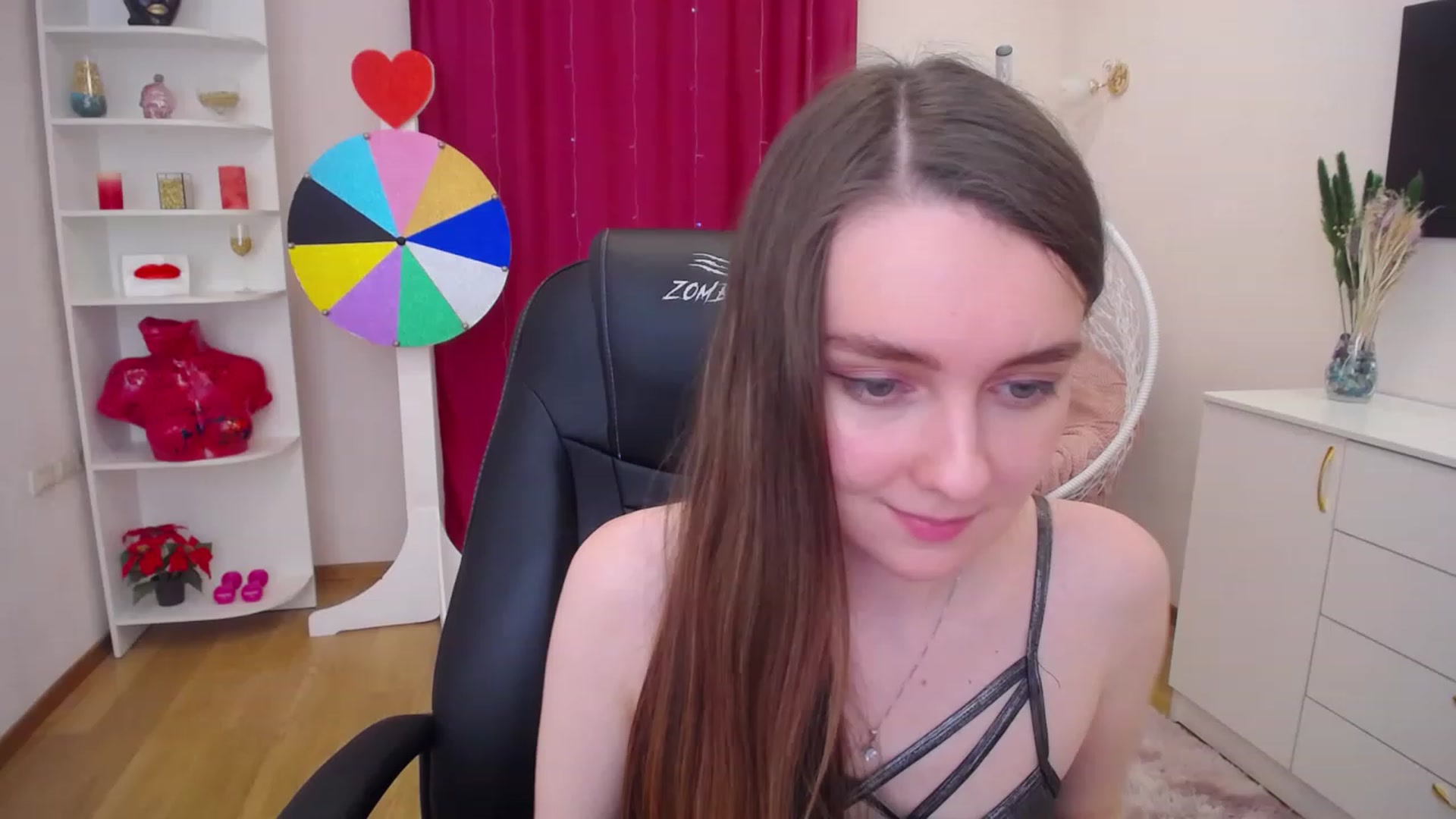 Gallery image thumbnail from Milim_Nava's myfreecams stream on, 06/19/2023, 14:45 image 5 of 20