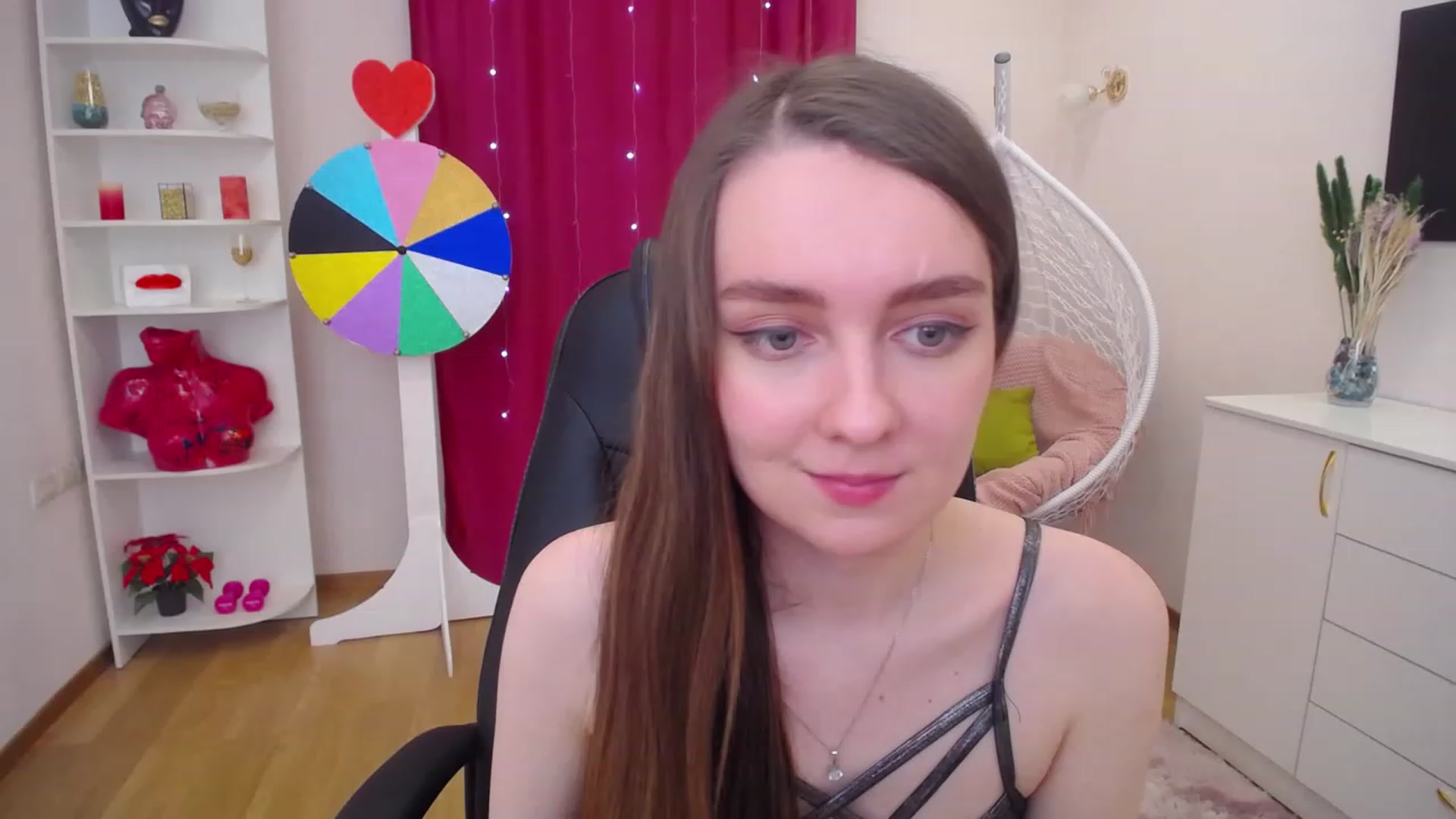 Gallery image thumbnail from Milim_Nava's myfreecams stream on, 06/19/2023, 14:45 image 16 of 20
