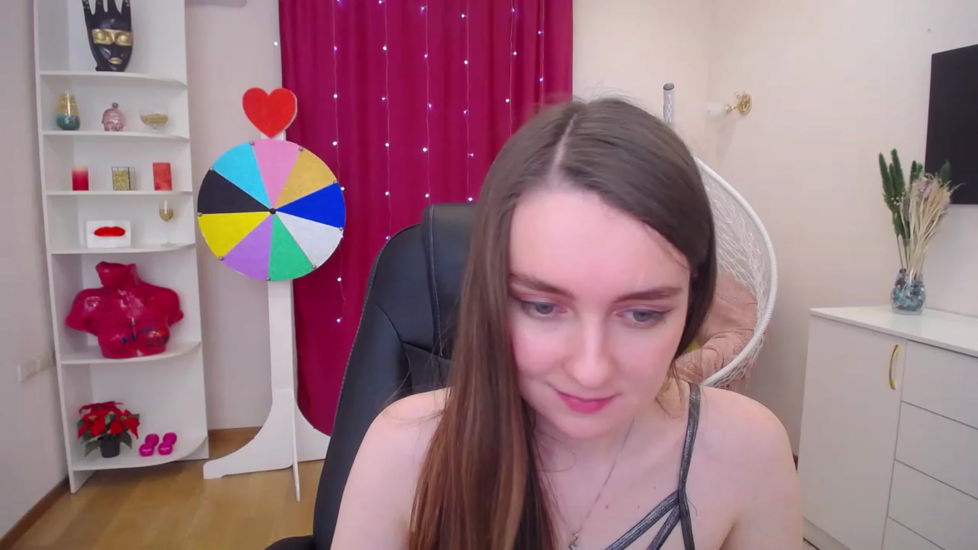 Gallery image thumbnail from Milim_Nava's myfreecams stream on, 06/19/2023, 14:45 image 12 of 20