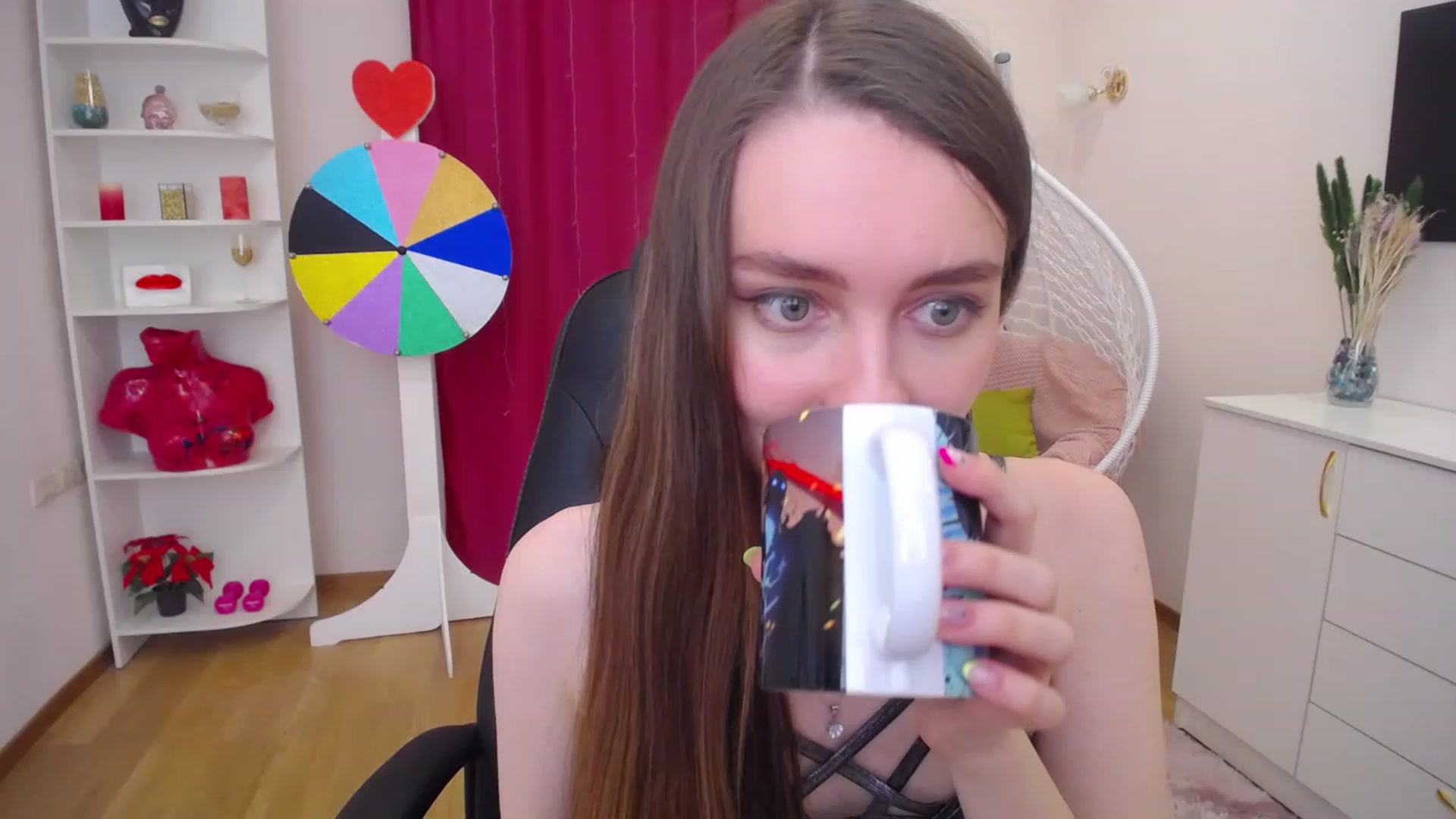 Gallery image thumbnail from Milim_Nava's myfreecams stream on, 06/19/2023, 14:45 image 15 of 20