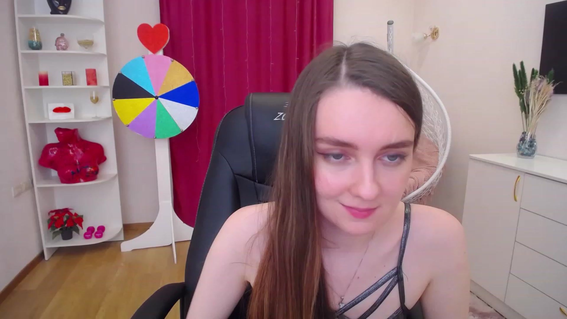 Gallery image thumbnail from Milim_Nava's myfreecams stream on, 06/19/2023, 14:45 image 13 of 20