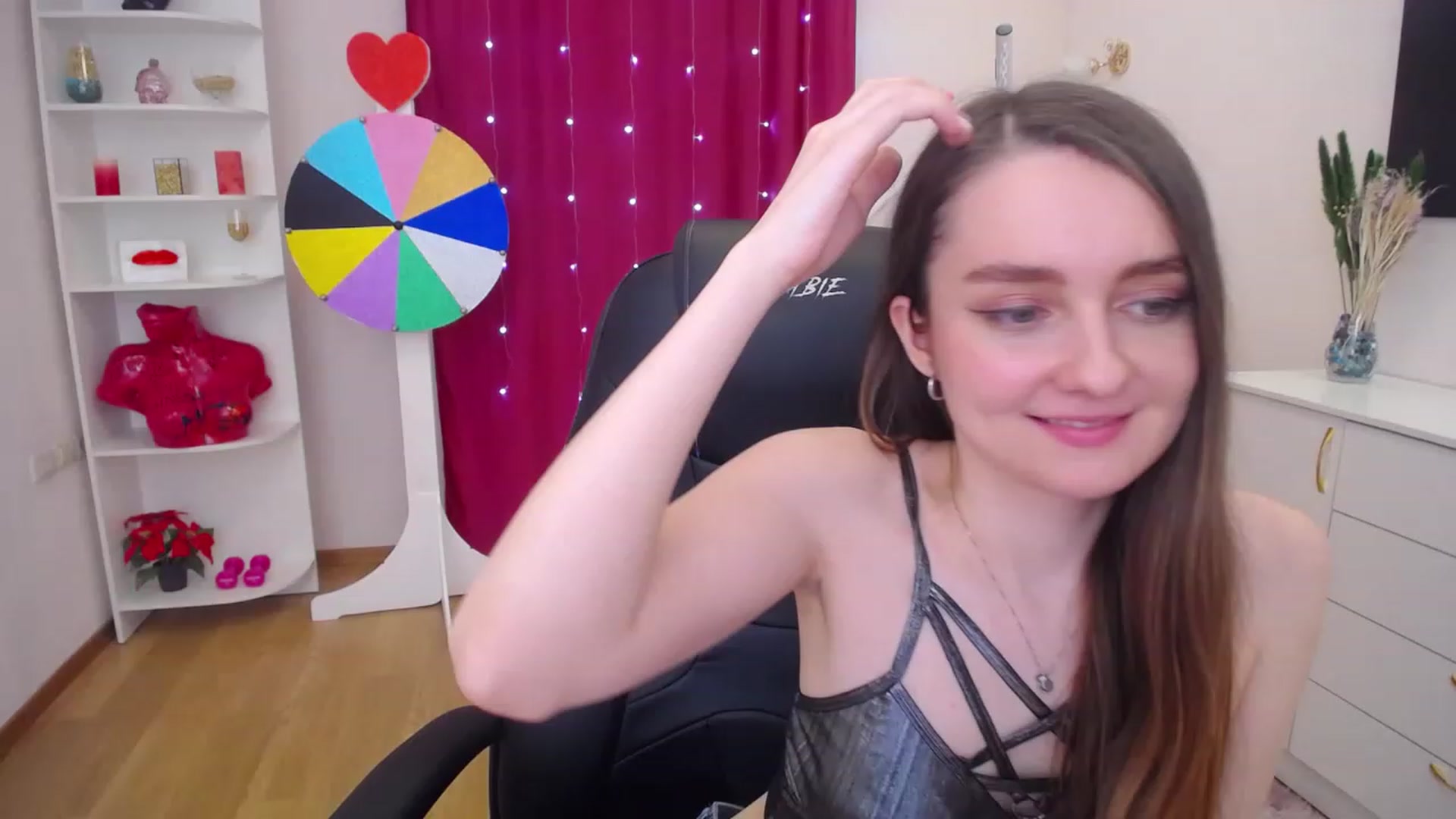 Gallery image thumbnail from Milim_Nava's myfreecams stream on, 06/19/2023, 16:46 image 16 of 20