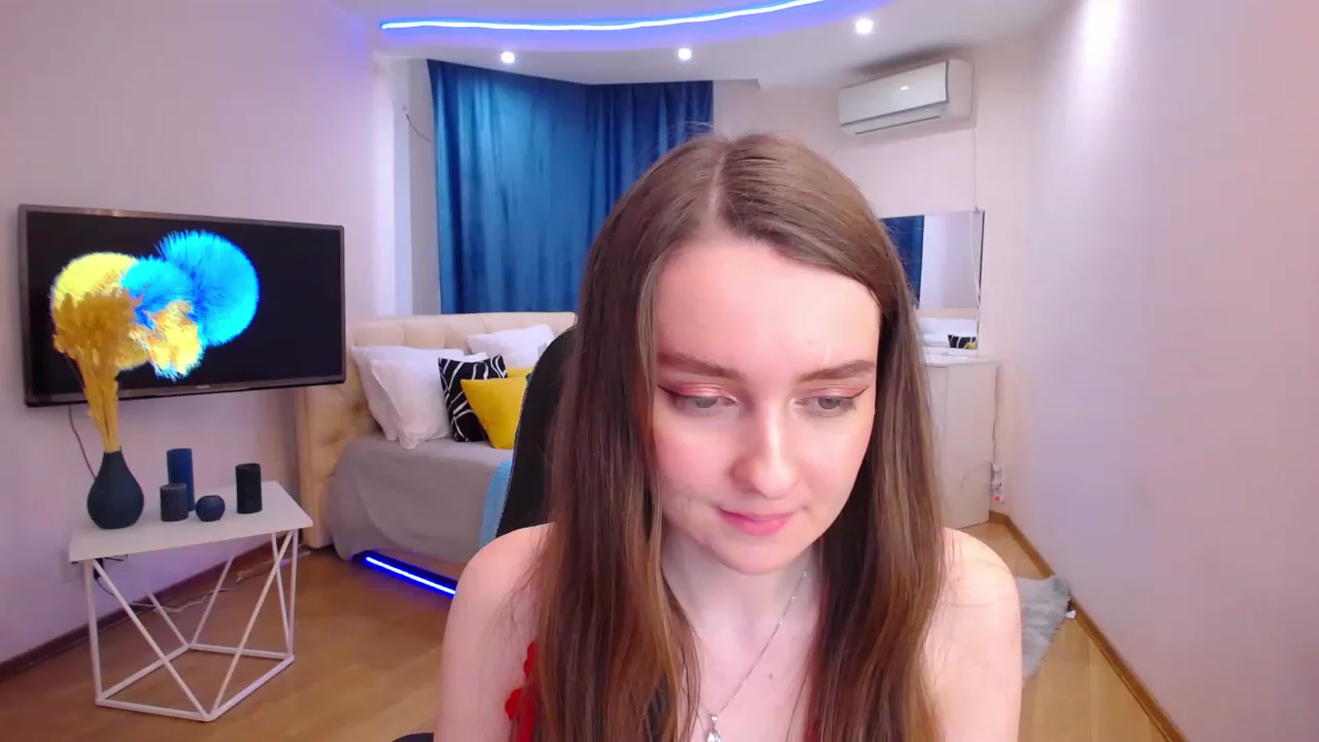 Gallery image thumbnail from Milim_Nava's myfreecams stream on, 06/21/2023, 07:46 image 19 of 20