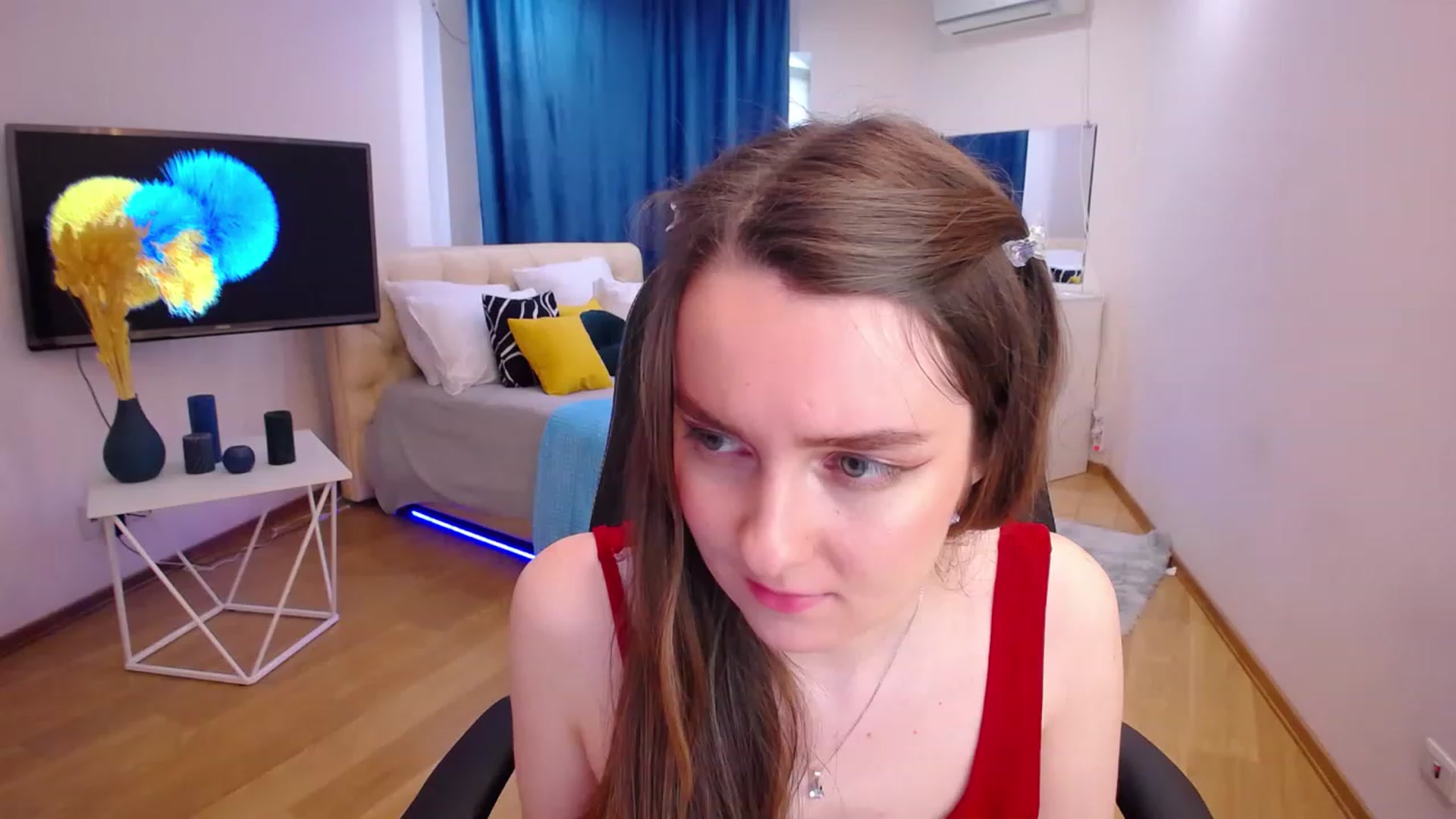 Gallery image thumbnail from Milim_Nava's myfreecams stream on, 06/21/2023, 07:46 image 3 of 20