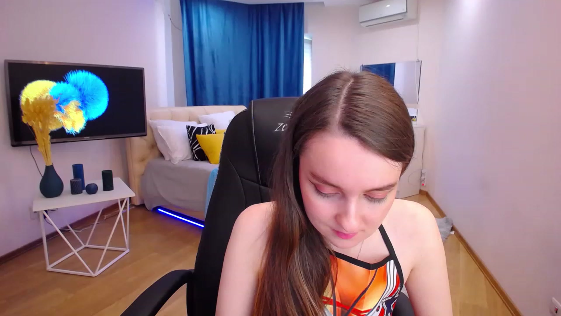 Gallery image thumbnail from Milim_Nava's myfreecams stream on, 06/21/2023, 09:41 image 17 of 20