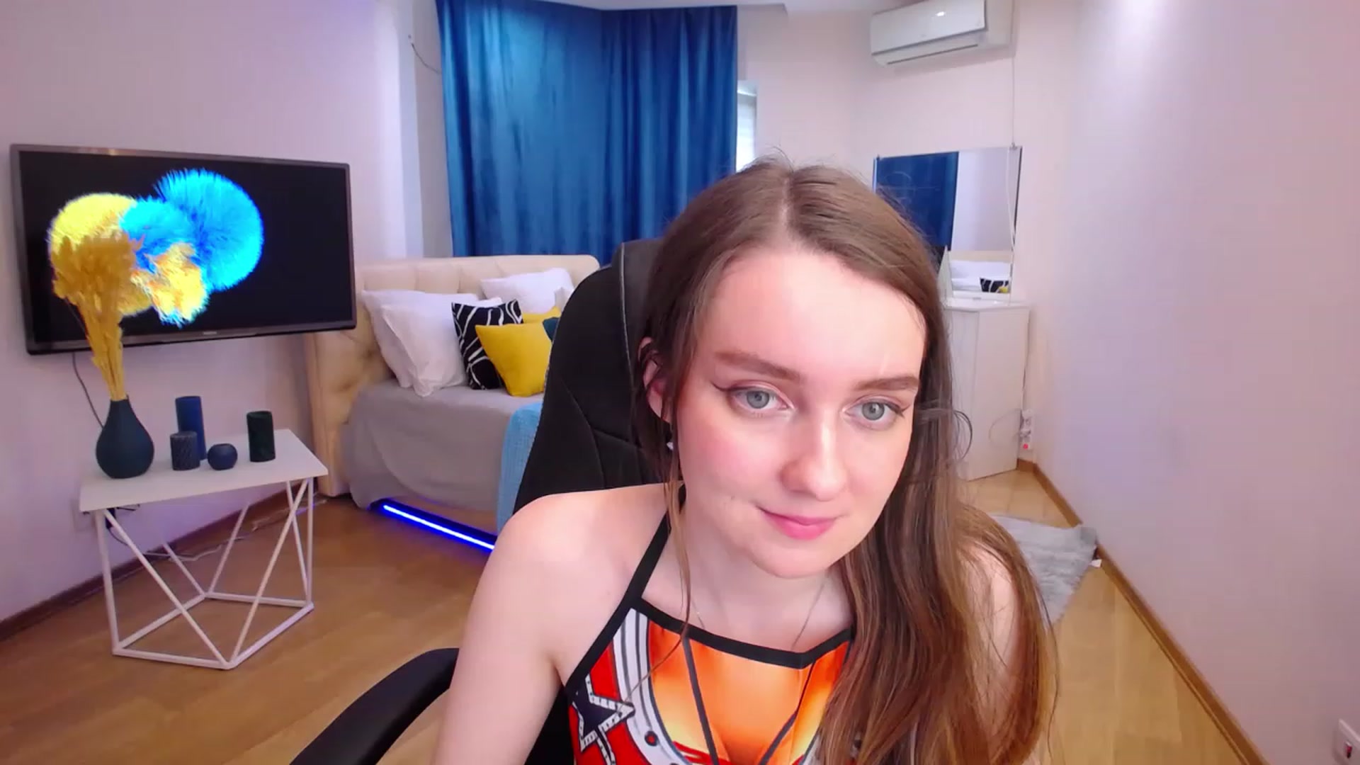 Gallery image thumbnail from Milim_Nava's myfreecams stream on, 06/21/2023, 09:41 image 16 of 20