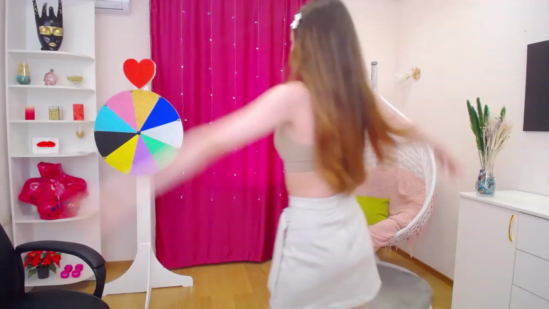 Gallery image thumbnail from Milim_Nava's myfreecams stream on, 06/25/2023, 14:10 image 18 of 20
