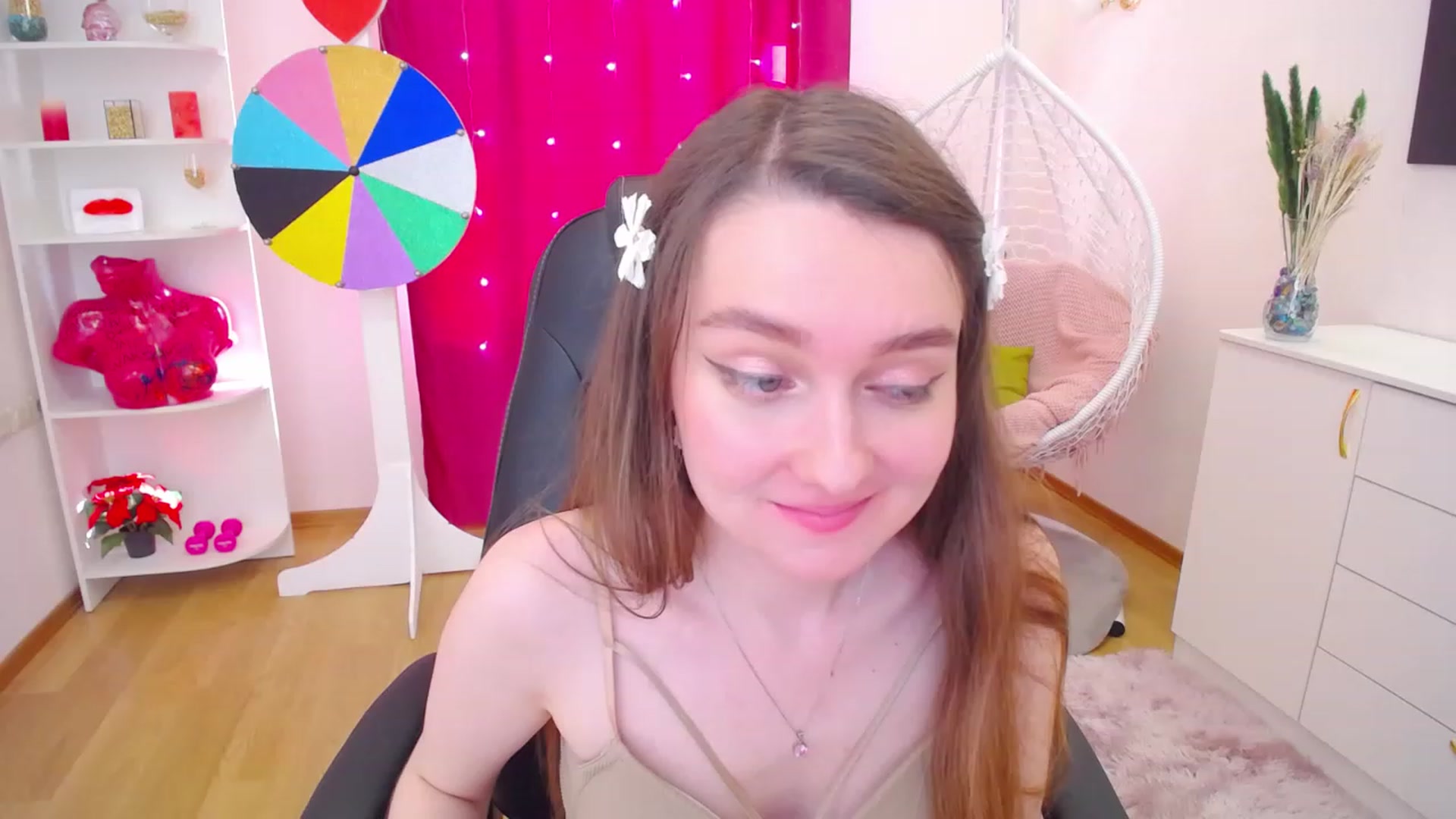 Gallery image thumbnail from Milim_Nava's myfreecams stream on, 06/25/2023, 14:10 image 11 of 20