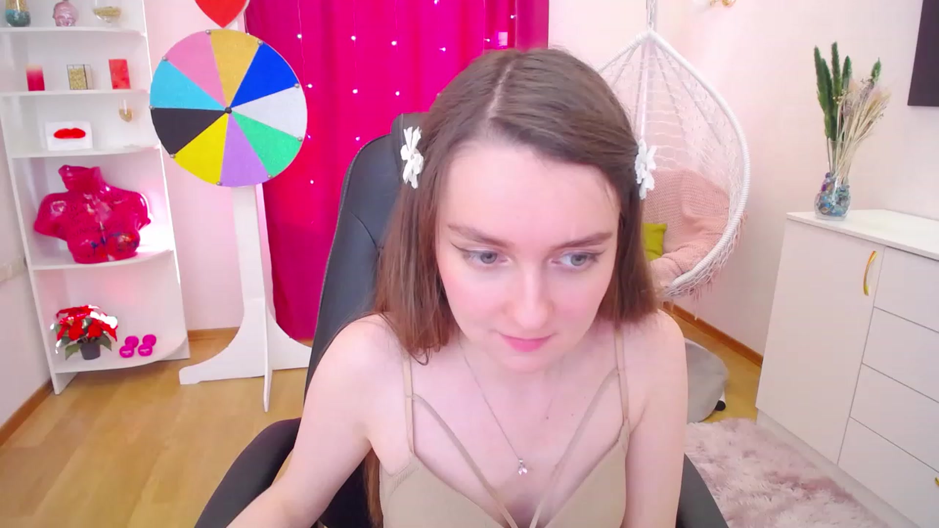 Gallery image thumbnail from Milim_Nava's myfreecams stream on, 06/25/2023, 14:10 image 9 of 20
