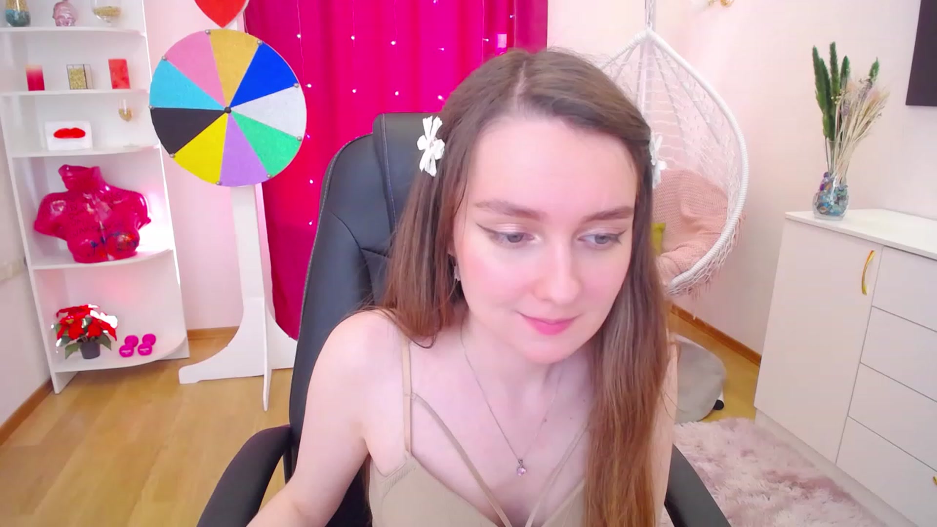 Gallery image thumbnail from Milim_Nava's myfreecams stream on, 06/25/2023, 14:10 image 7 of 20