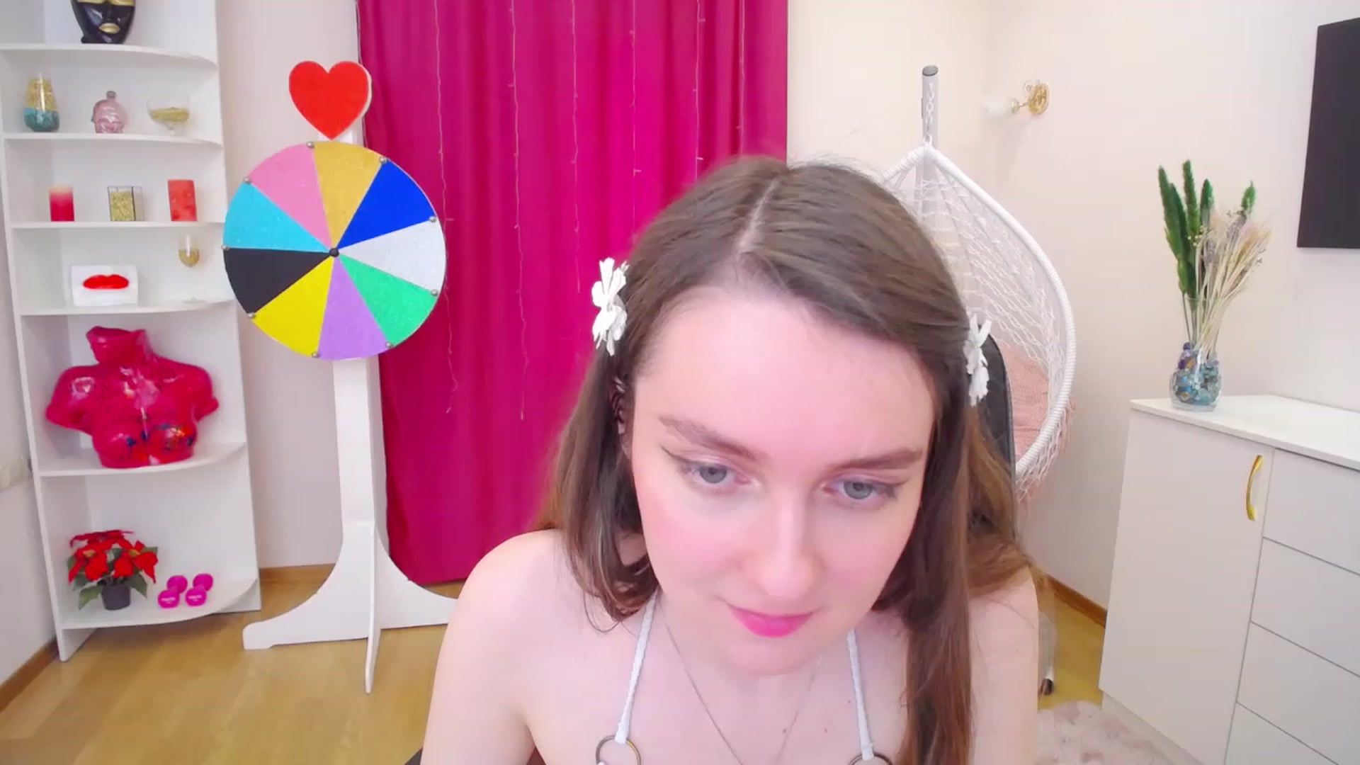 Gallery image thumbnail from Milim_Nava's myfreecams stream on, 06/25/2023, 16:38 image 15 of 20