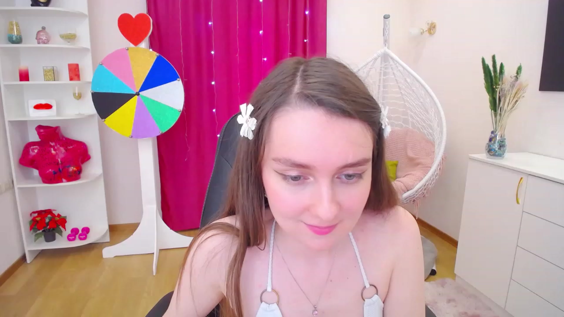 Gallery image thumbnail from Milim_Nava's myfreecams stream on, 06/25/2023, 16:38 image 11 of 20