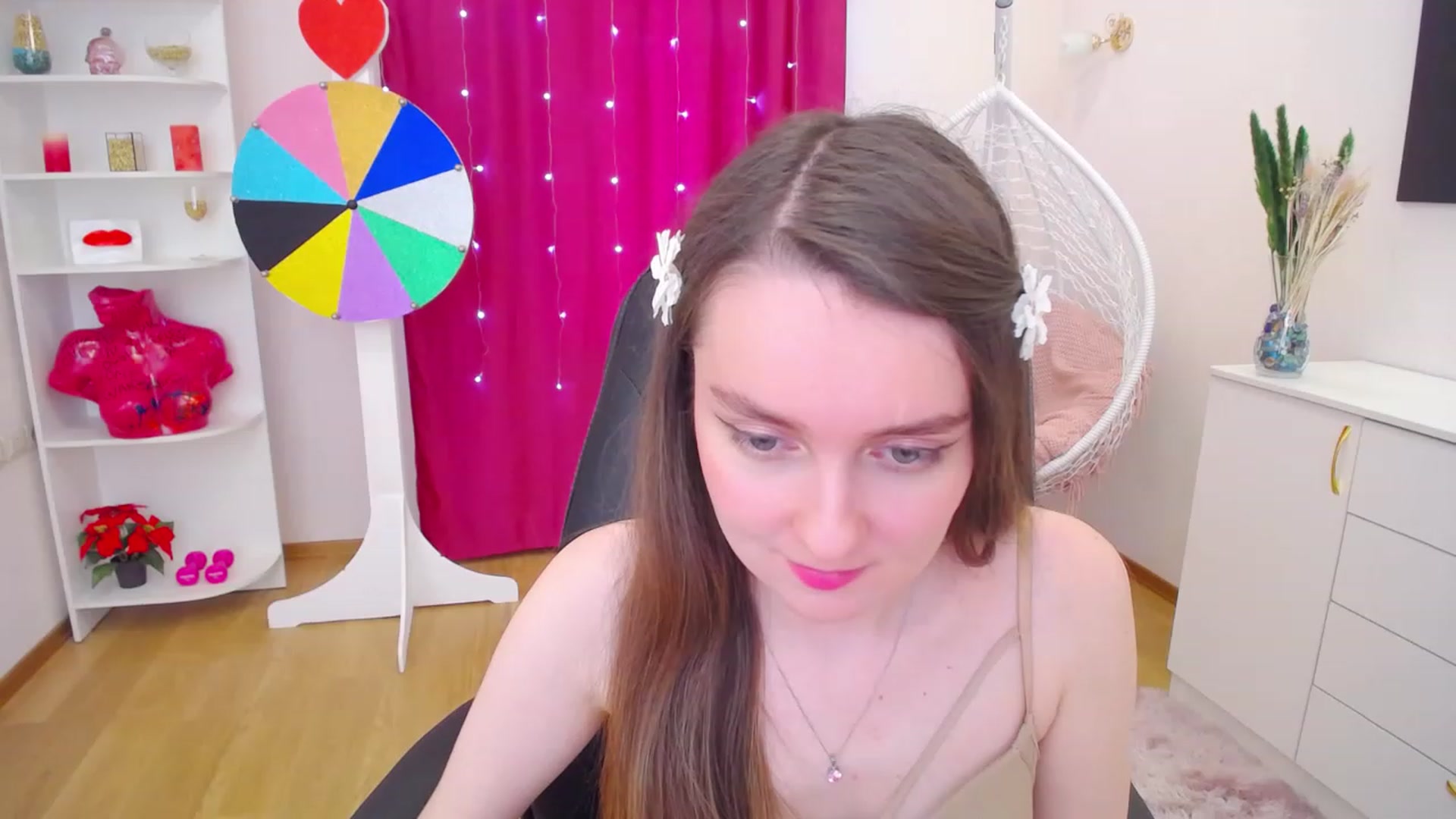 Gallery image thumbnail from Milim_Nava's myfreecams stream on, 06/25/2023, 16:38 image 3 of 20