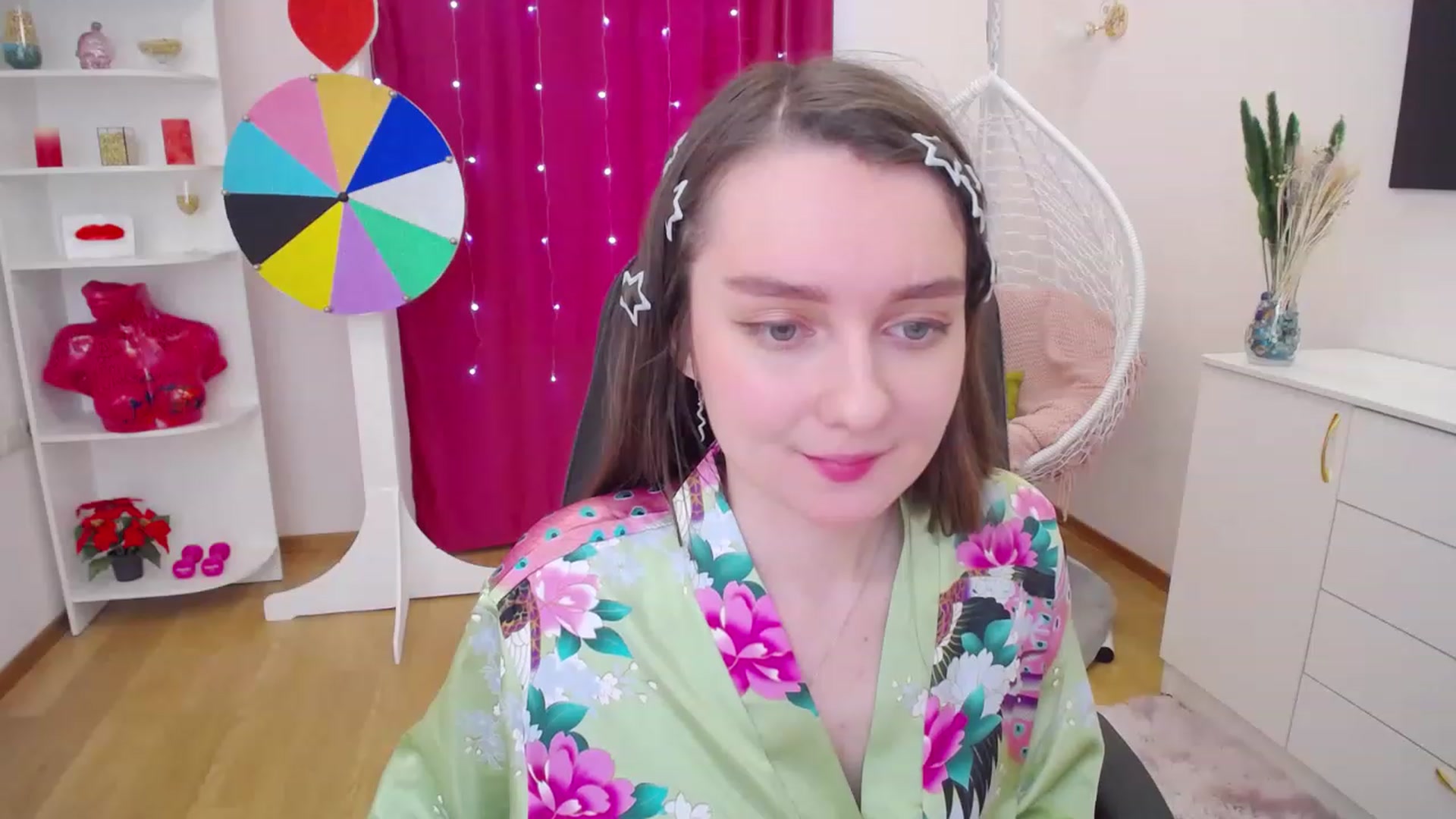 Gallery image thumbnail from Milim_Nava's myfreecams stream on, 06/26/2023, 06:26 image 3 of 20