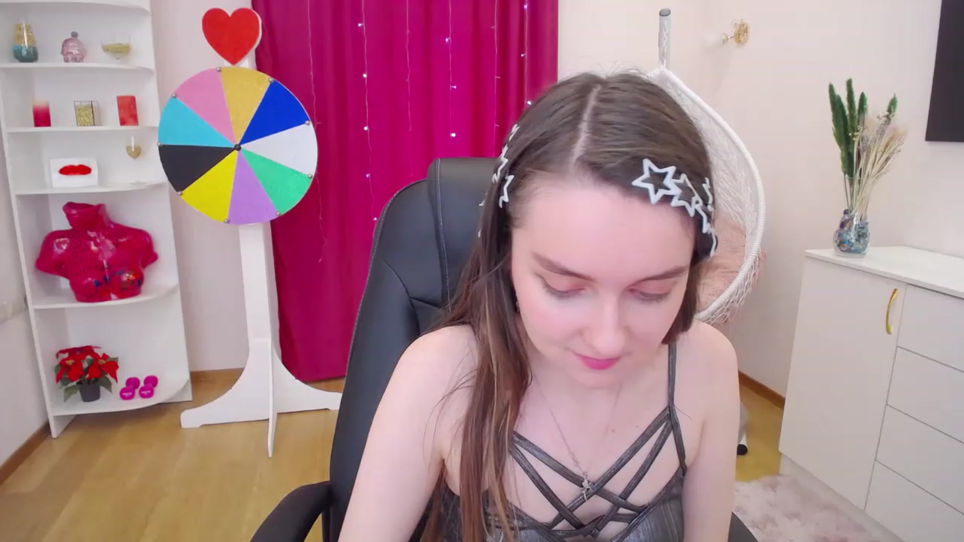 Gallery image thumbnail from Milim_Nava's myfreecams stream on, 06/26/2023, 08:56 image 10 of 20