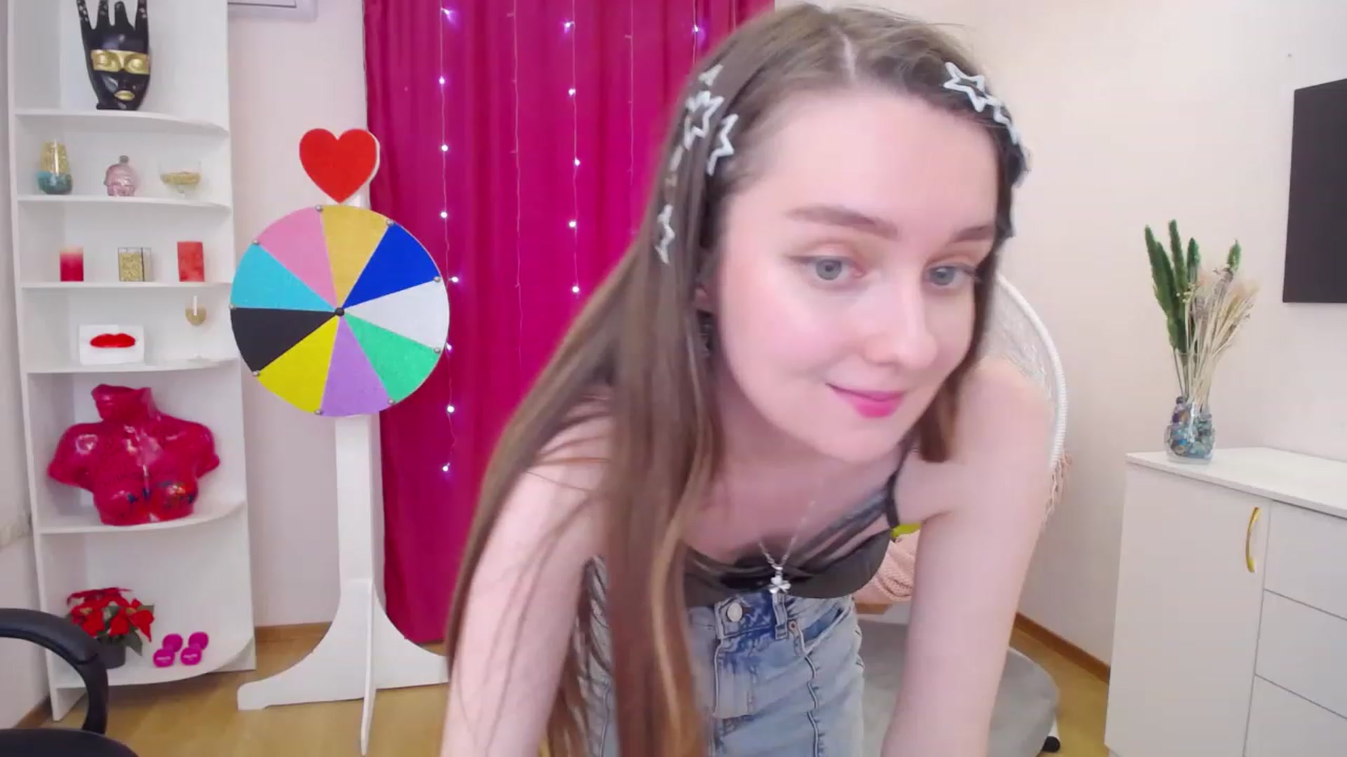 Gallery image thumbnail from Milim_Nava's myfreecams stream on, 06/26/2023, 08:56 image 3 of 20
