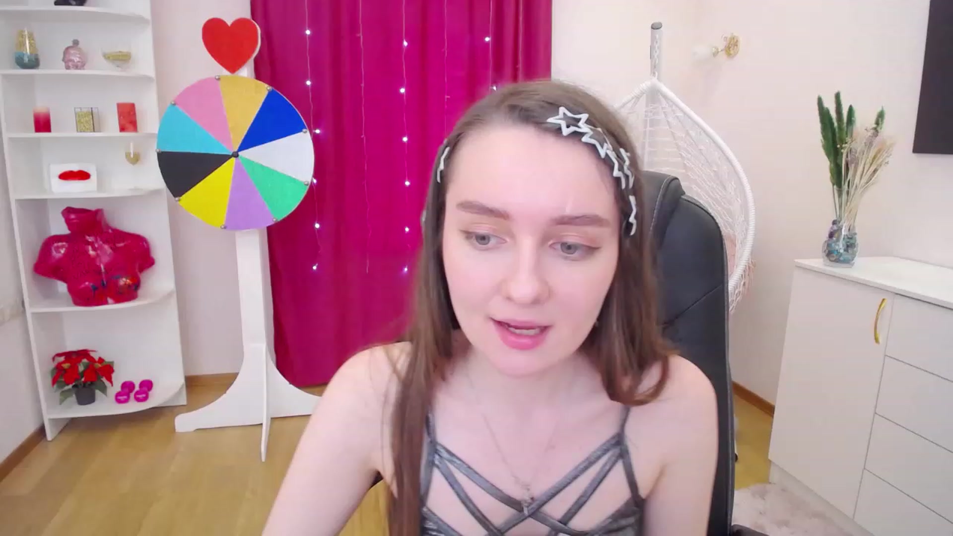 Gallery image thumbnail from Milim_Nava's myfreecams stream on, 06/26/2023, 09:46 image 3 of 20