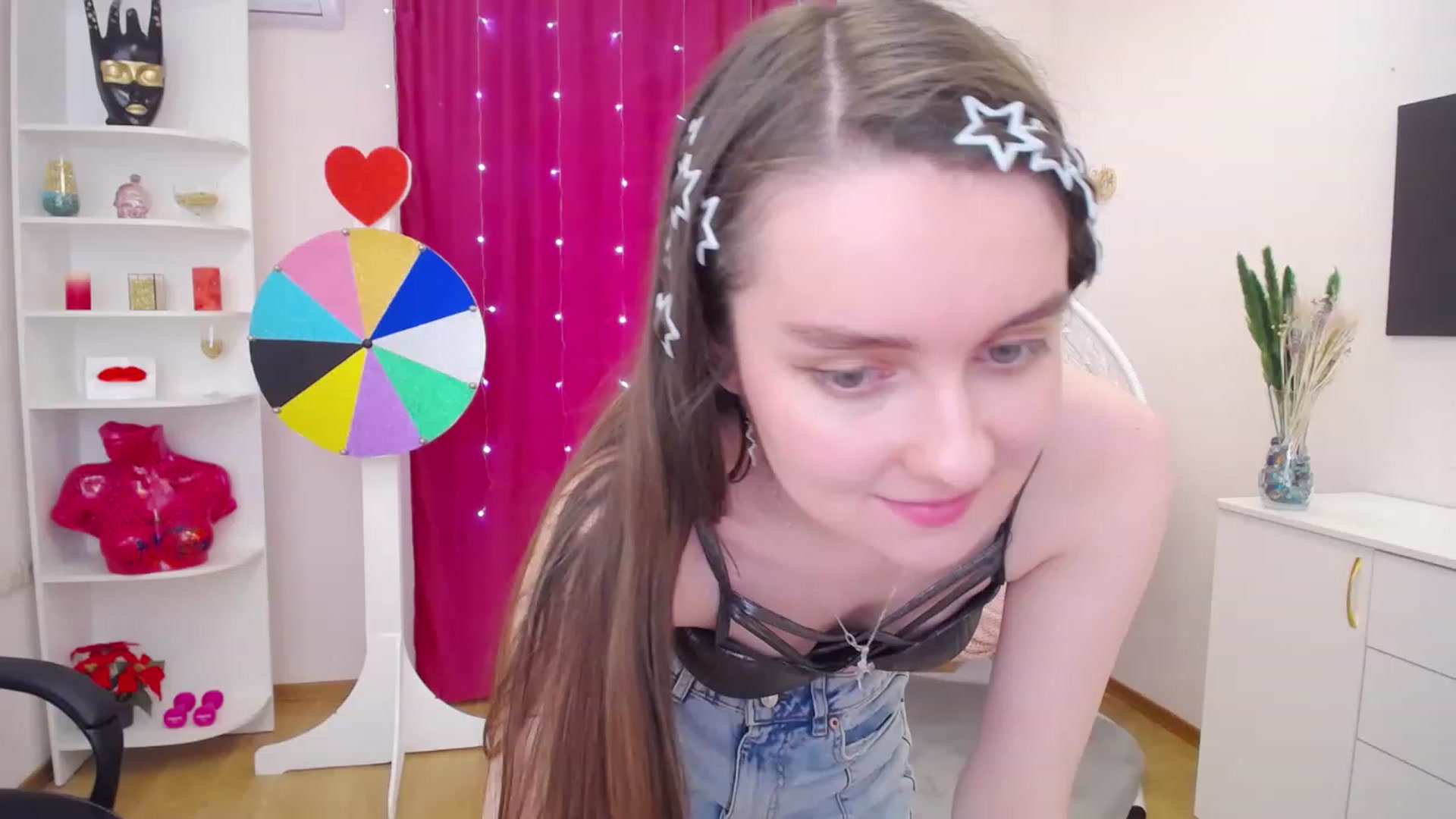 Gallery image thumbnail from Milim_Nava's myfreecams stream on, 06/26/2023, 09:46 image 1 of 20