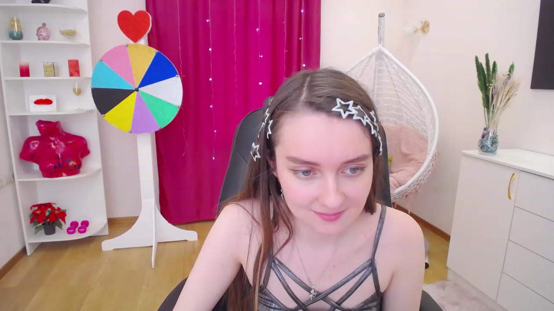 Gallery image thumbnail from Milim_Nava's myfreecams stream on, 06/26/2023, 09:46 image 2 of 20