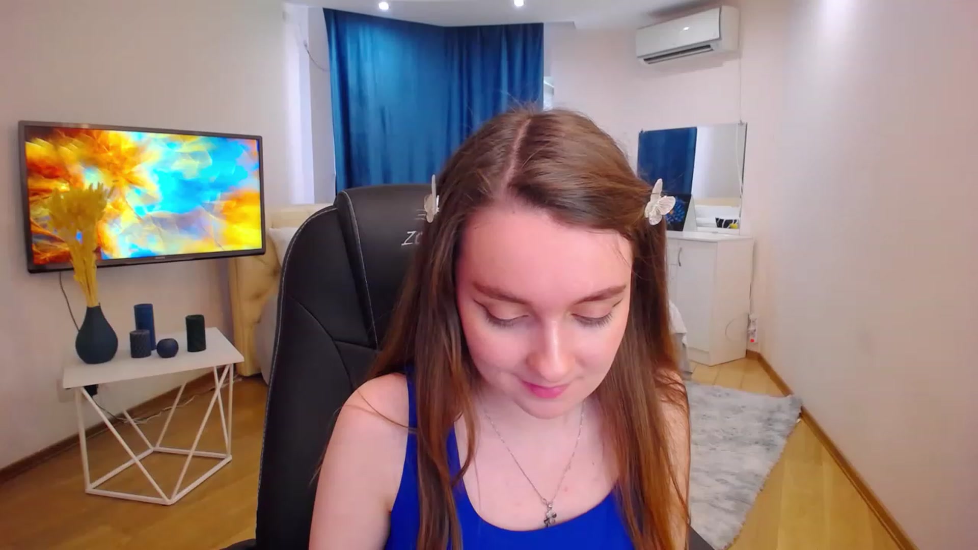 Gallery image thumbnail from Milim_Nava's myfreecams stream on, 06/27/2023, 12:15 image 19 of 20
