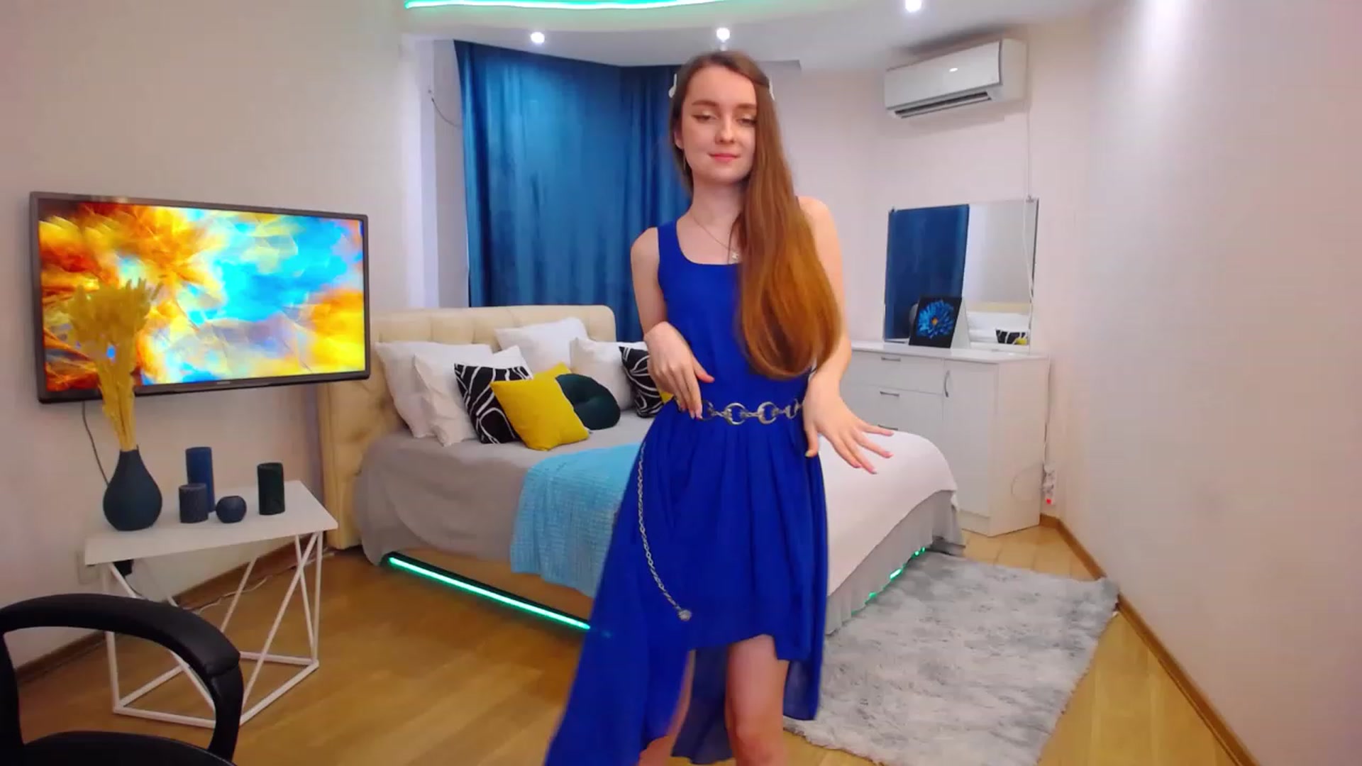 Gallery image thumbnail from Milim_Nava's myfreecams stream on, 06/27/2023, 12:15 image 6 of 20