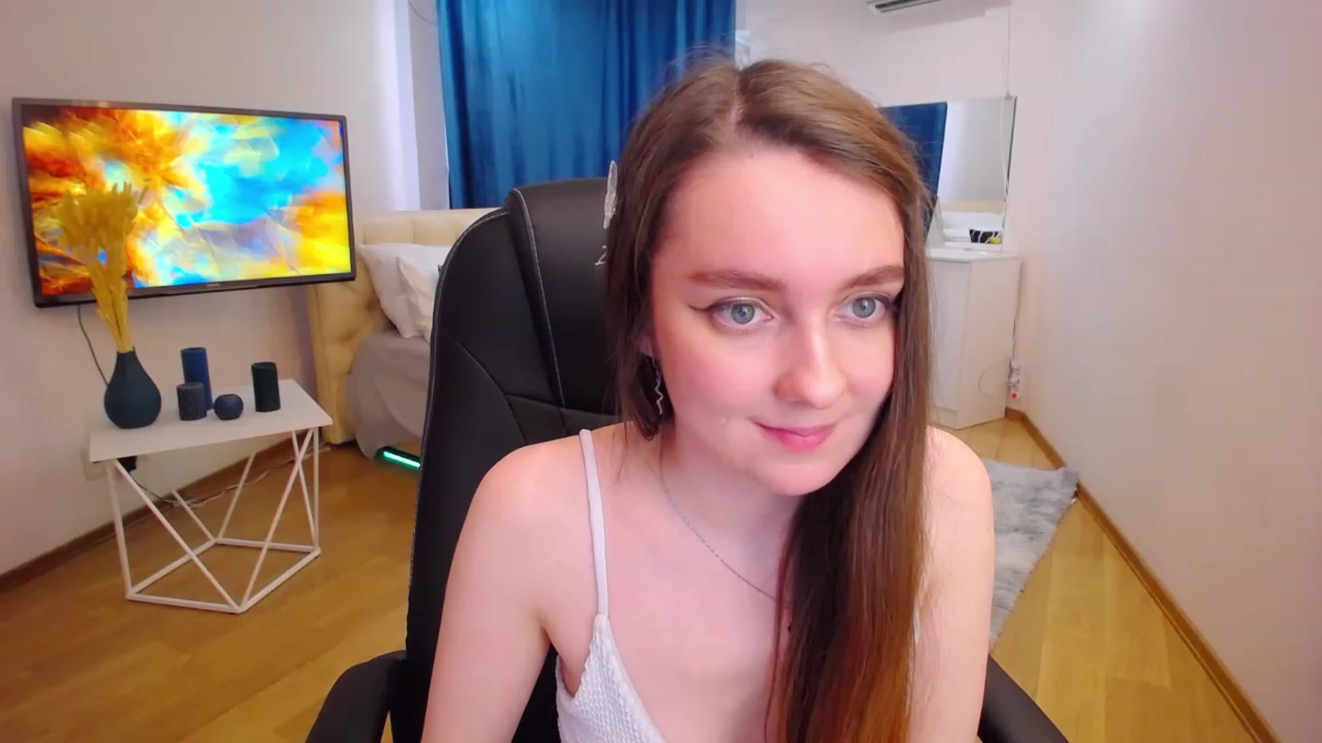 Gallery image thumbnail from Milim_Nava's myfreecams stream on, 06/27/2023, 13:47 image 13 of 20