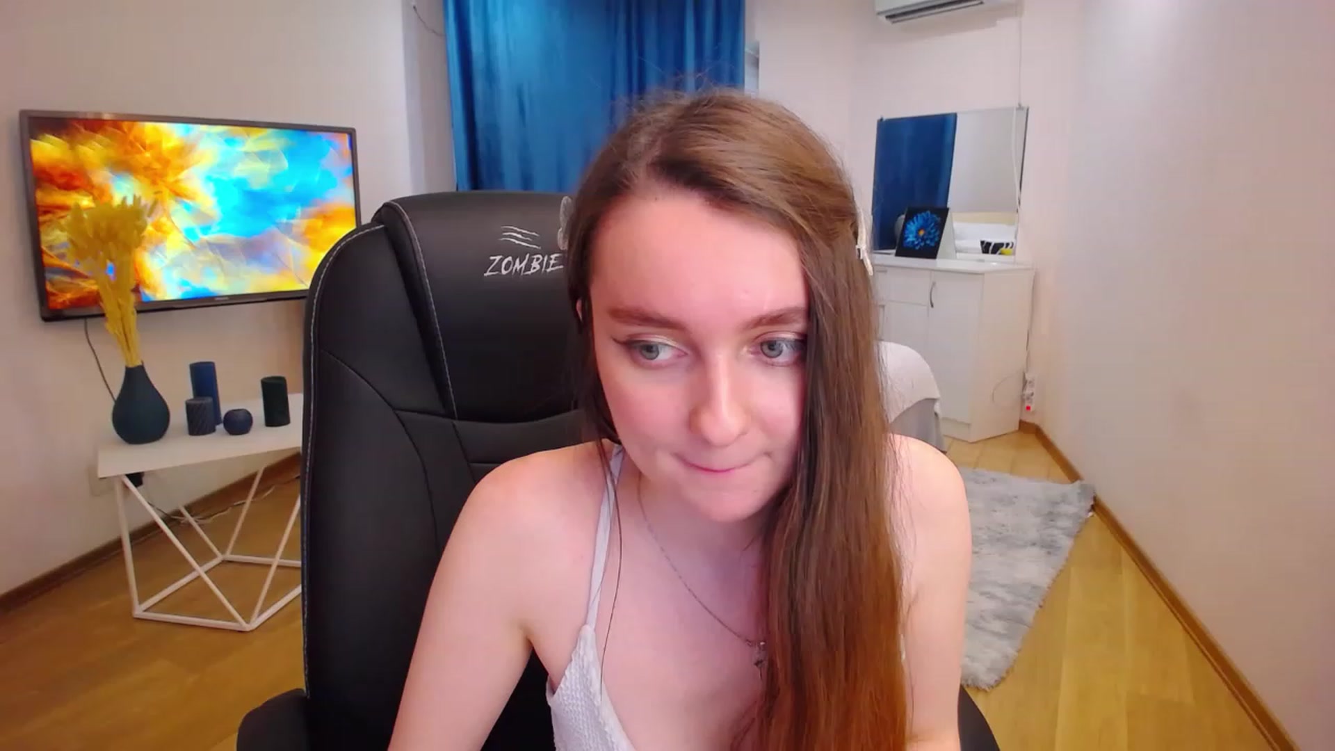 Gallery image thumbnail from Milim_Nava's myfreecams stream on, 06/27/2023, 14:58 image 9 of 20